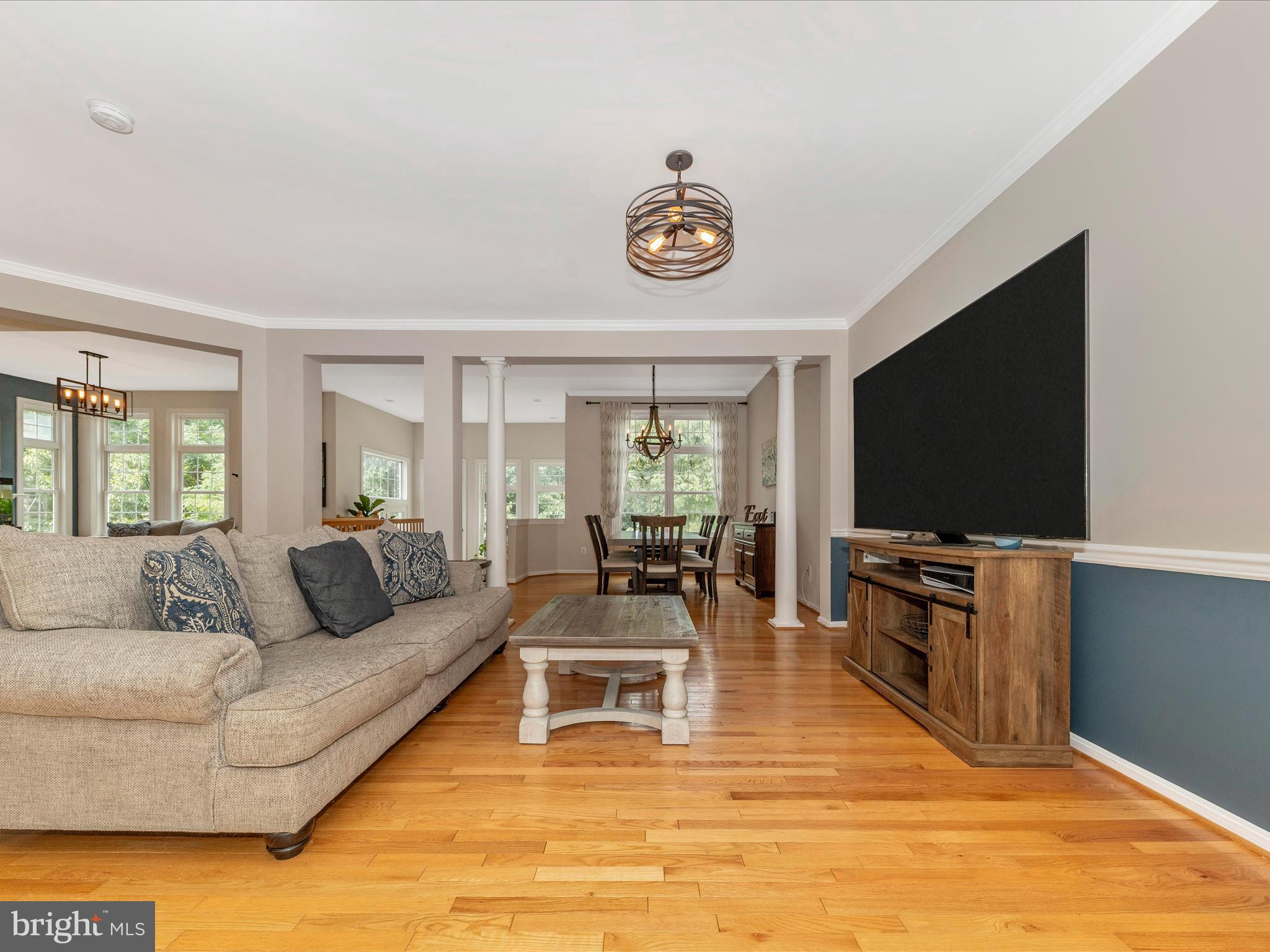 RIDGEVILLE HEIGHTS - Residential