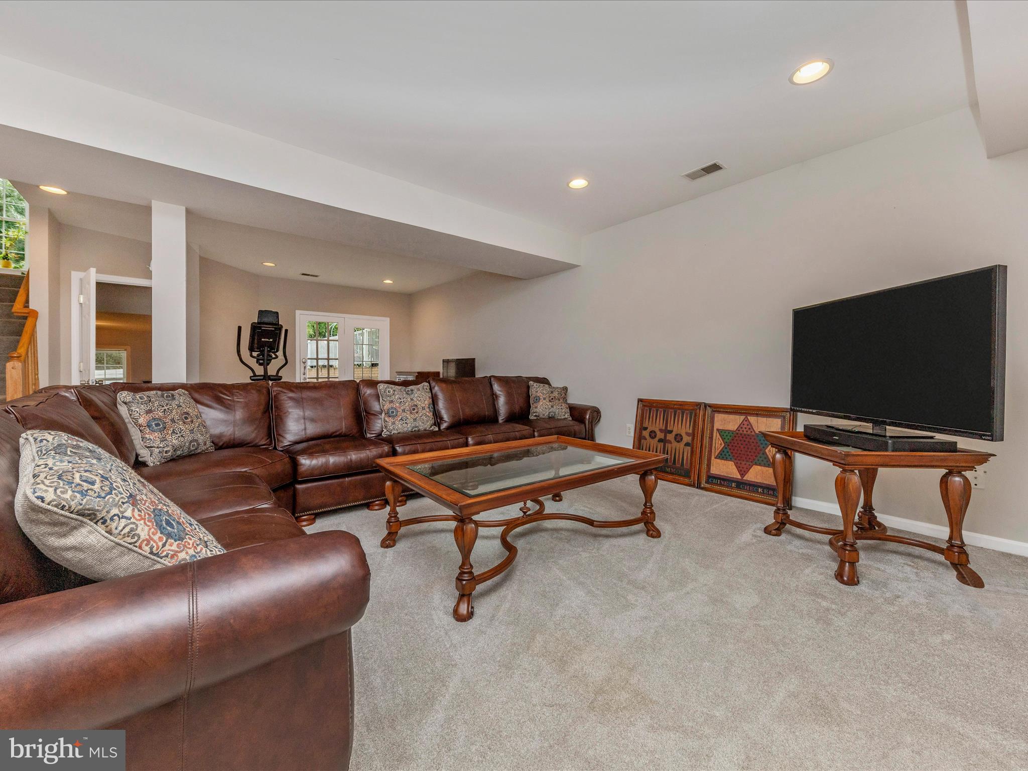 RIDGEVILLE HEIGHTS - Residential