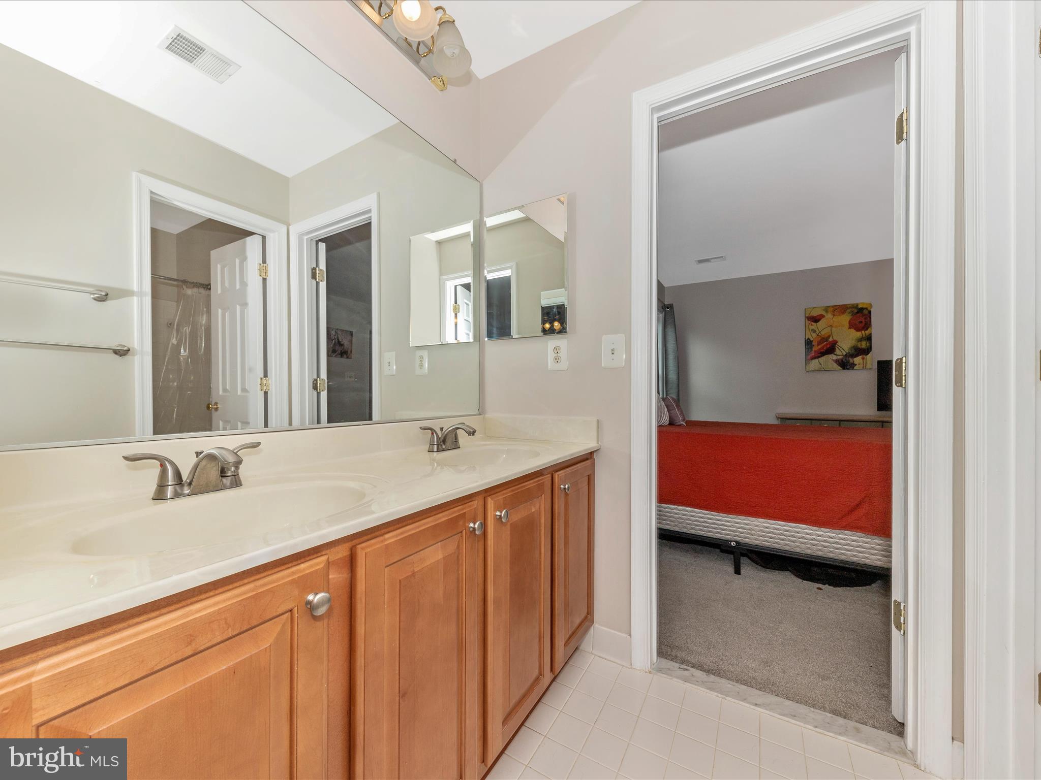 RIDGEVILLE HEIGHTS - Residential