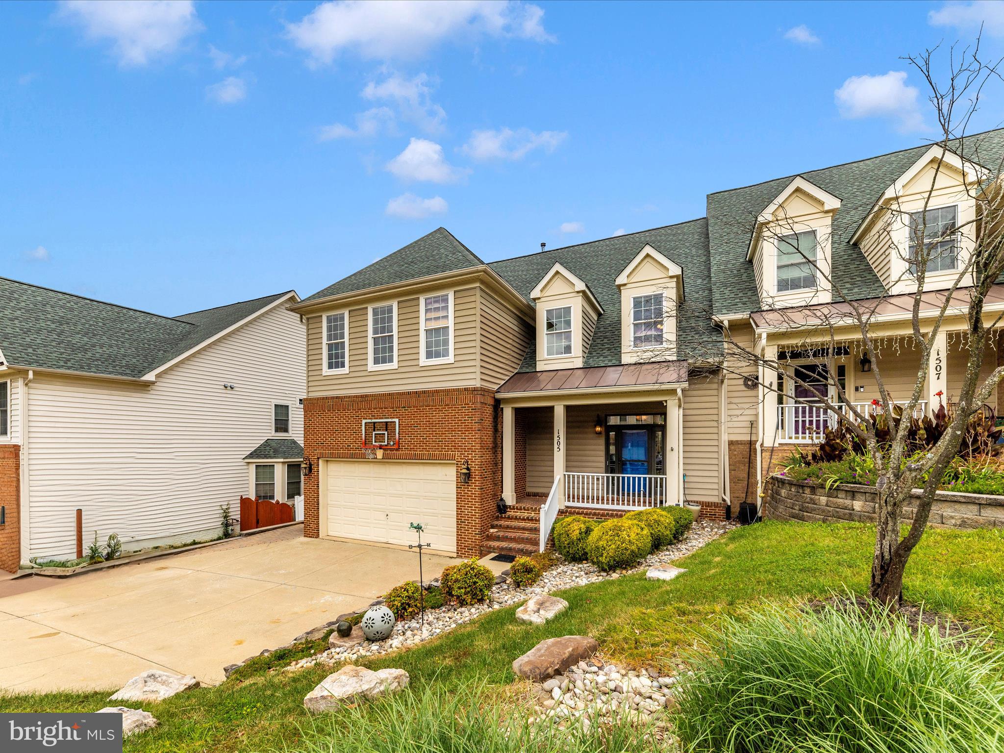 RIDGEVILLE HEIGHTS - Residential