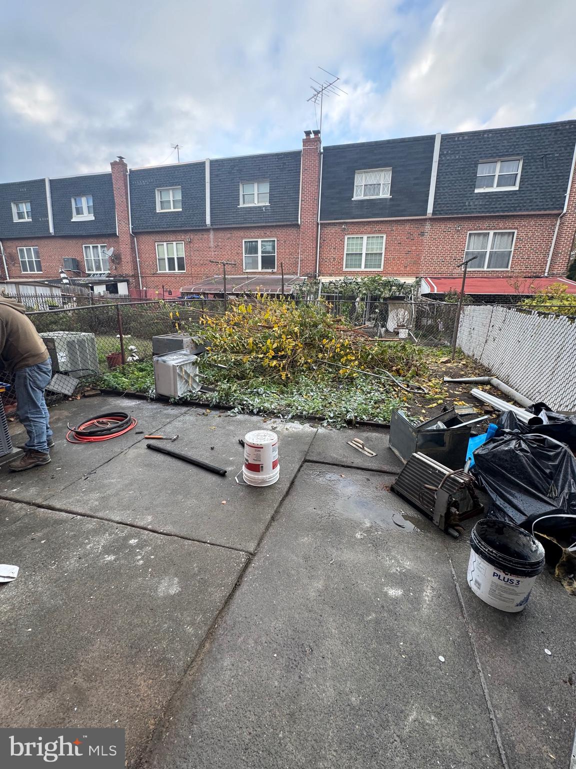 PHILADELPHIA (SOUTH) - Residential Lease