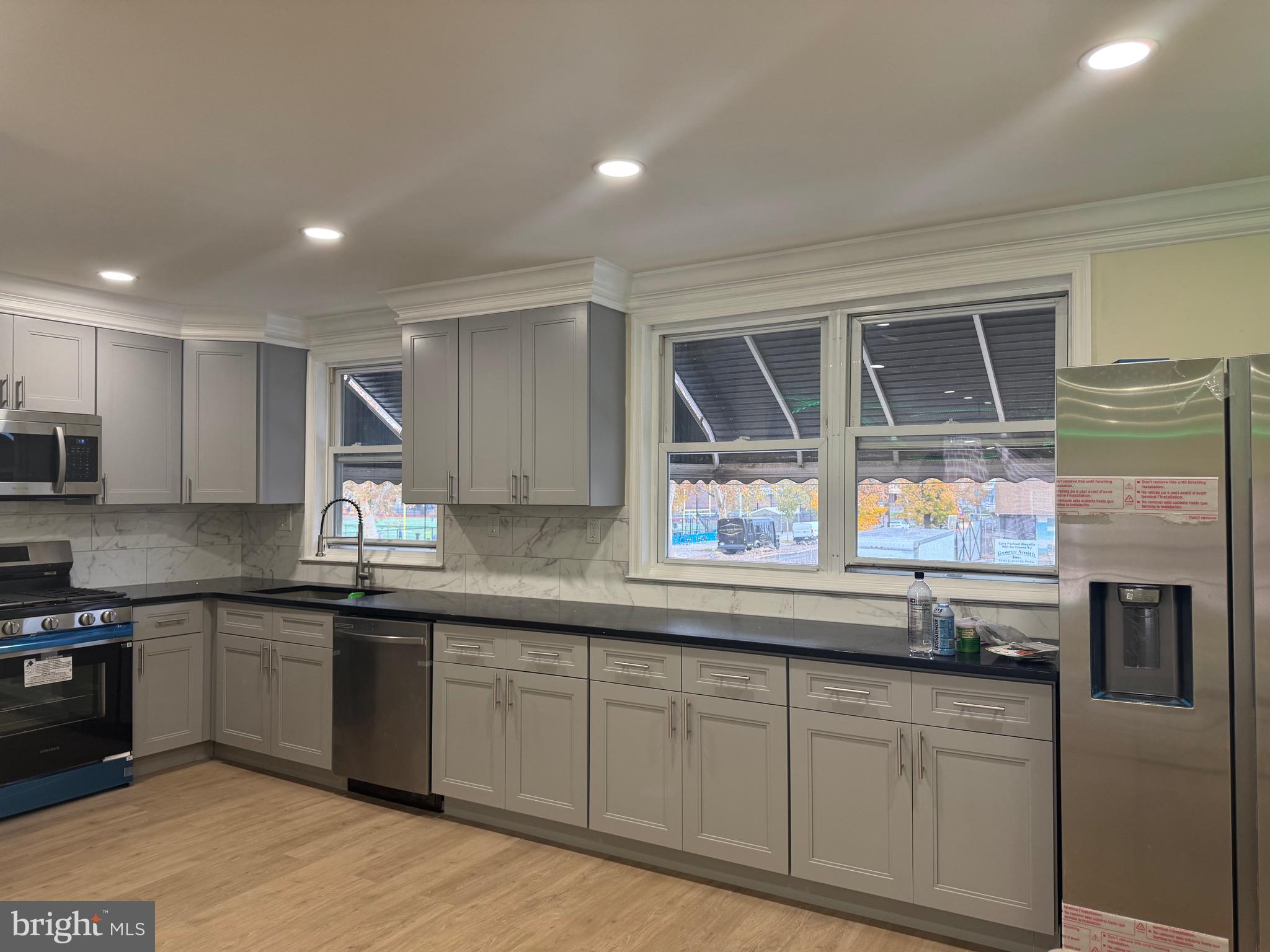 PHILADELPHIA (SOUTH) - Residential Lease