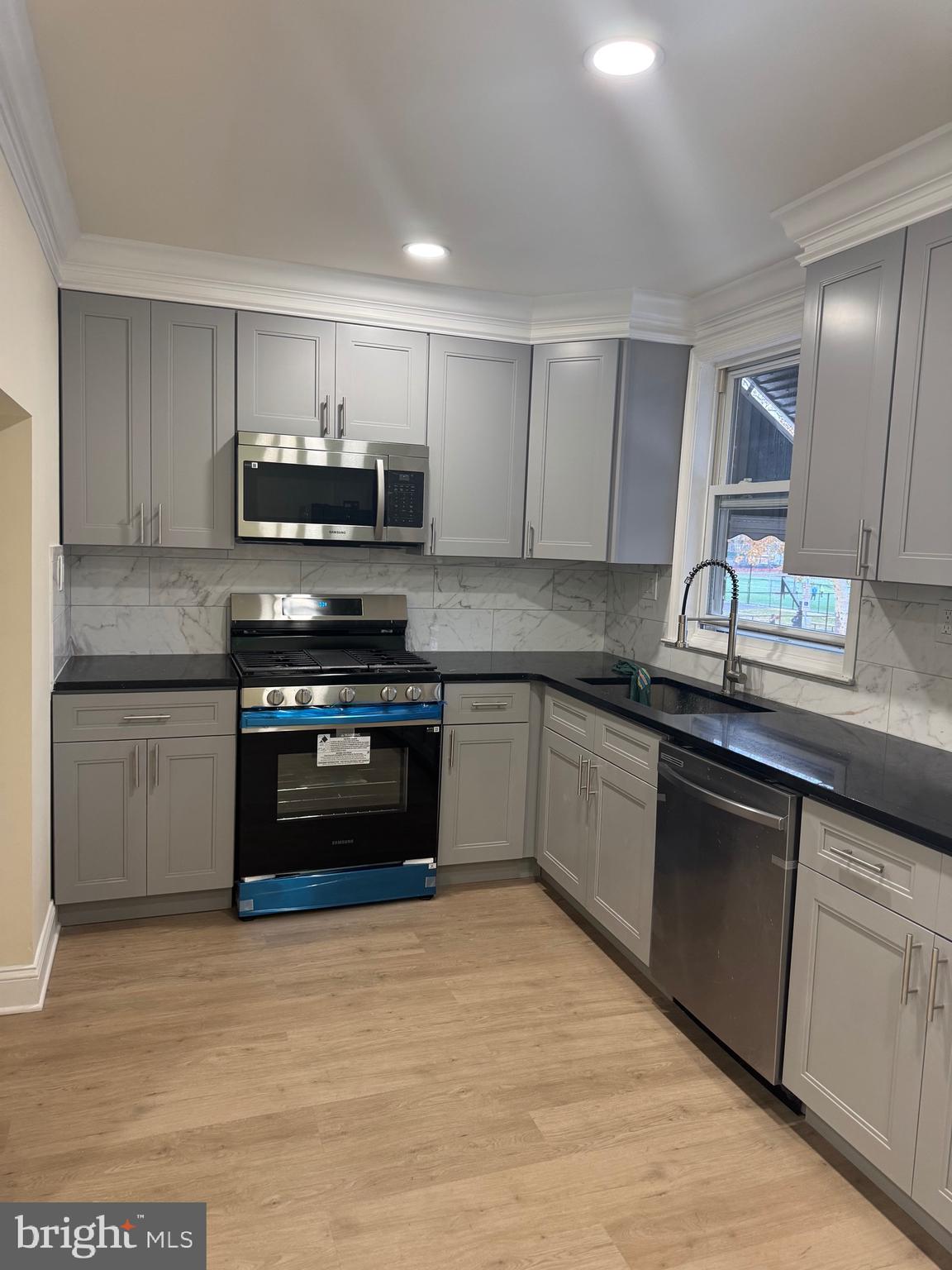 PHILADELPHIA (SOUTH) - Residential Lease