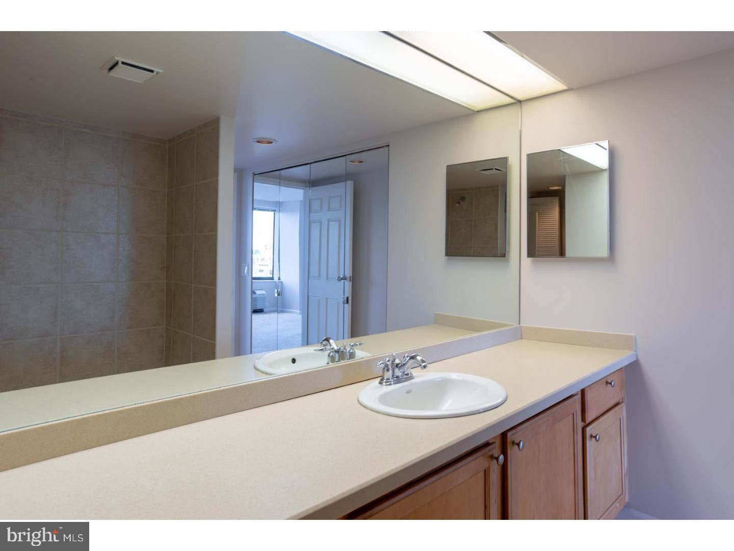 ART MUSEUM AREA - Residential