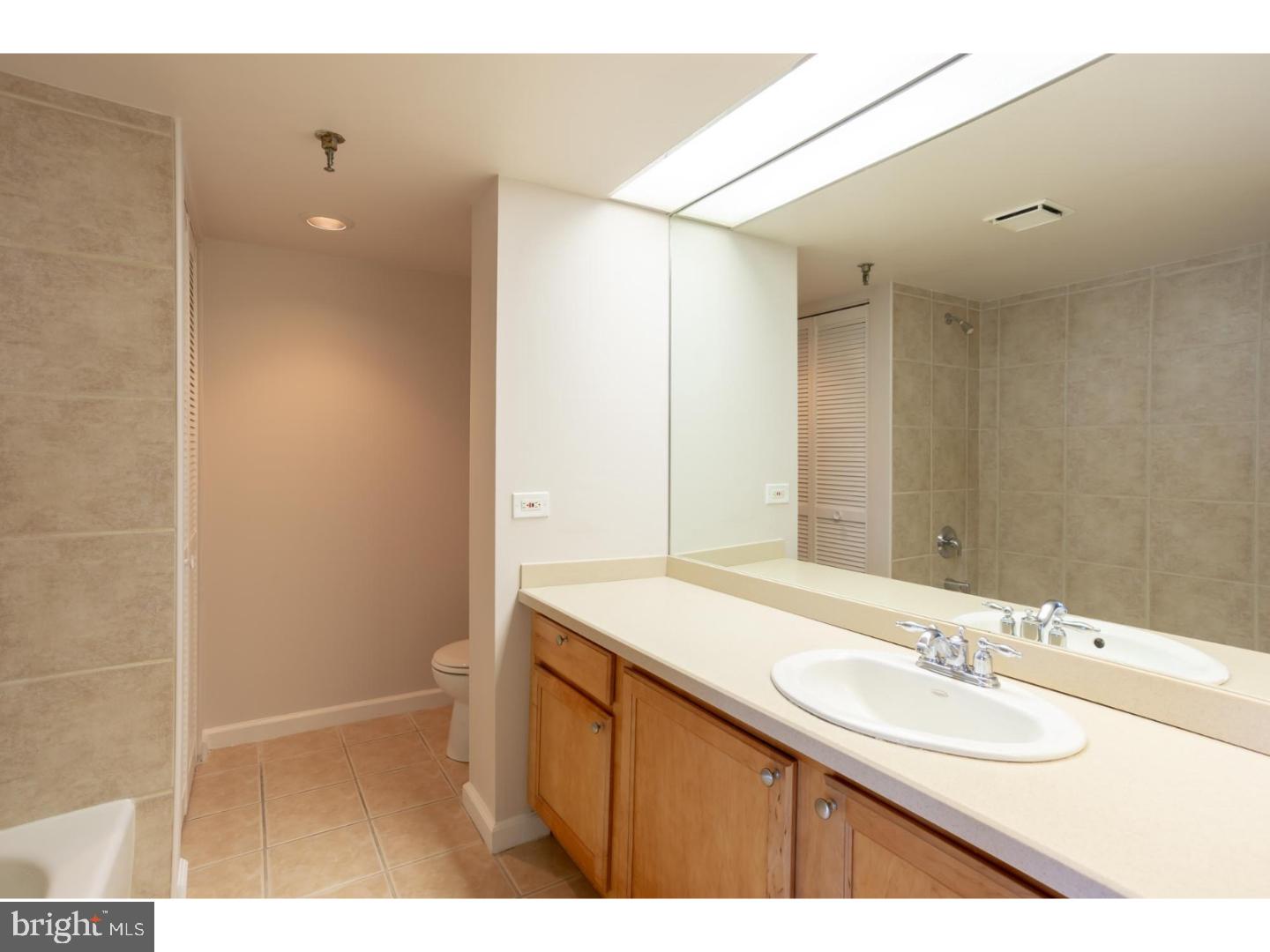 ART MUSEUM AREA - Residential