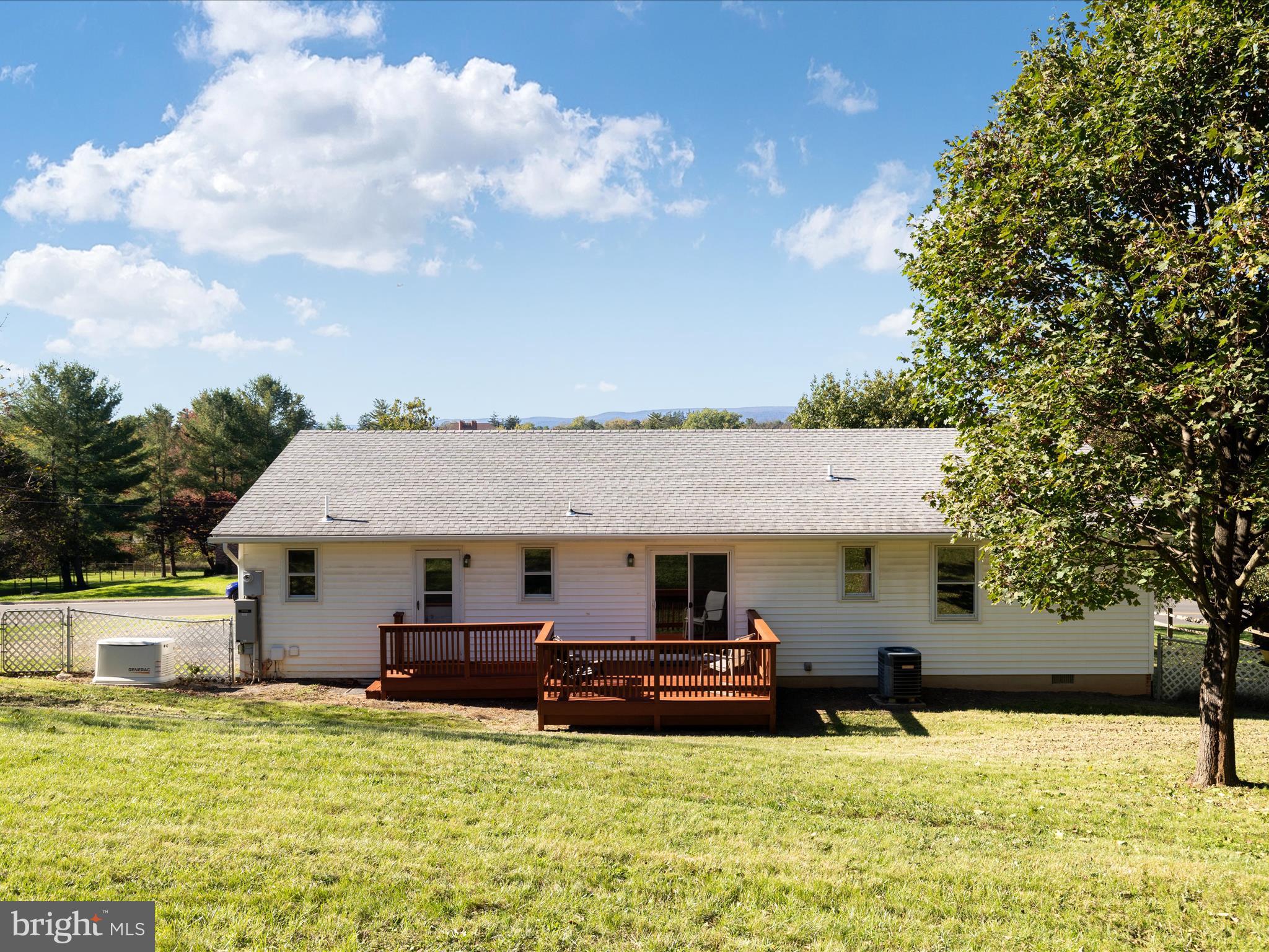 WOODSTOCK ACRES - Residential