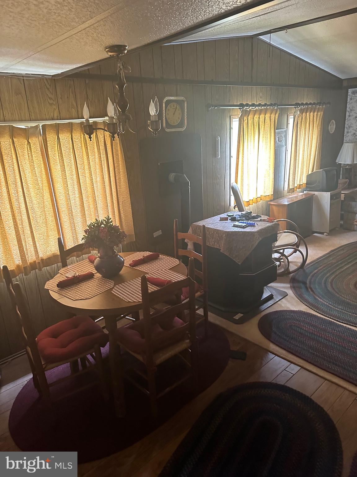 VALLEY HIGH TIMBER FARMS - Residential