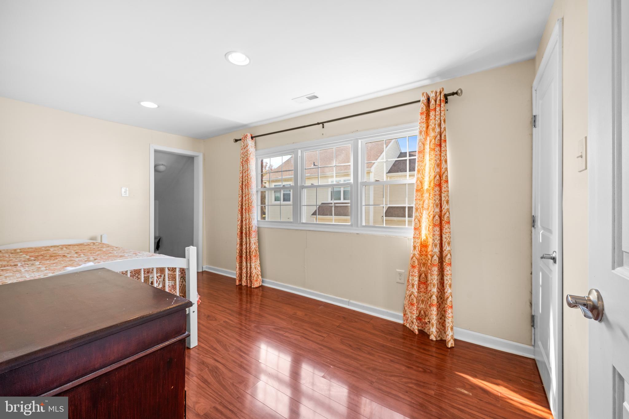 MORTON - Residential