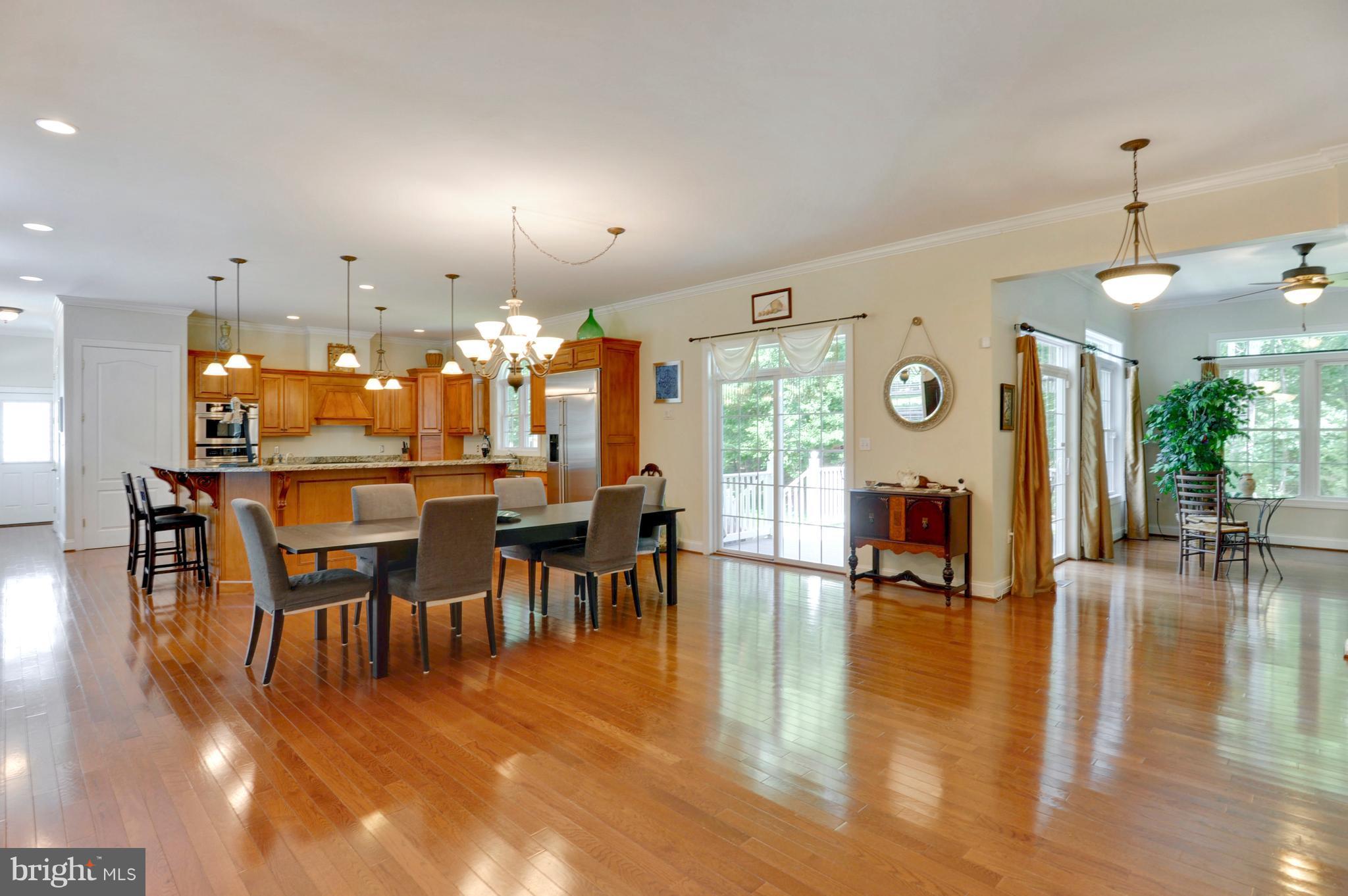 WHITE PLAINS - Residential