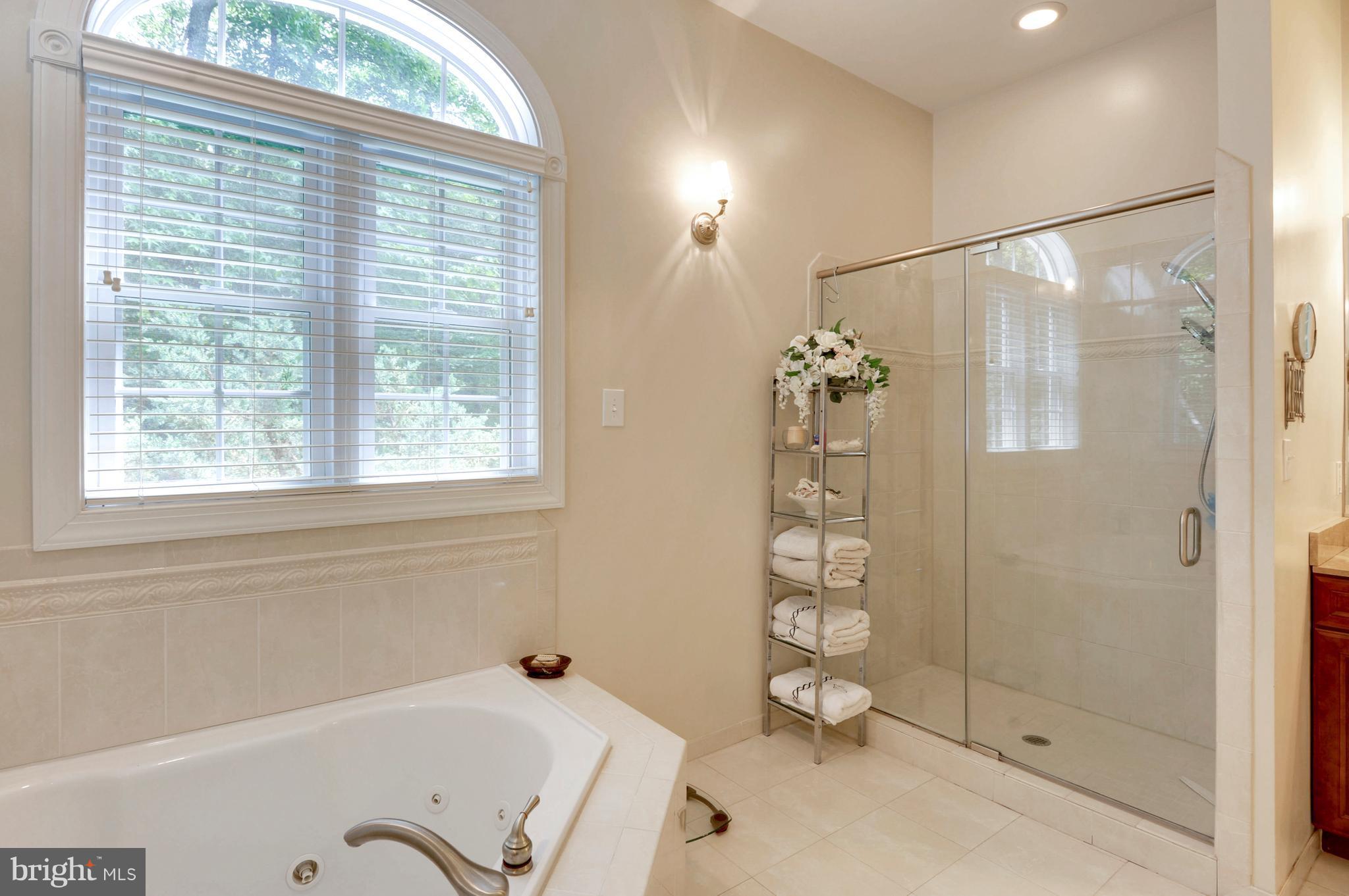 WHITE PLAINS - Residential