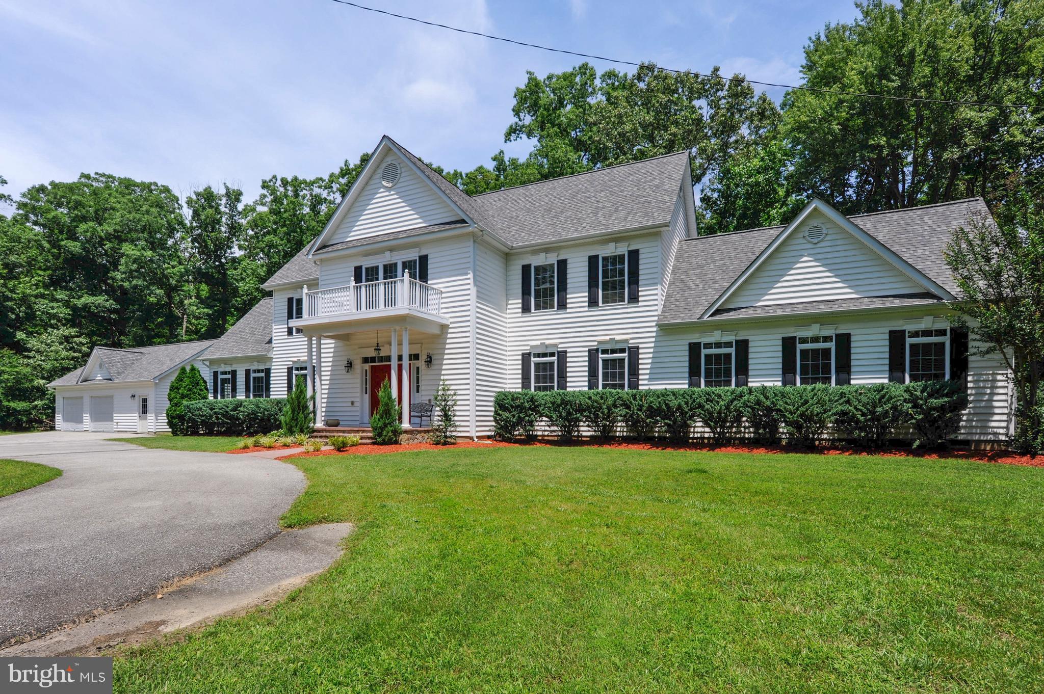 WHITE PLAINS - Residential