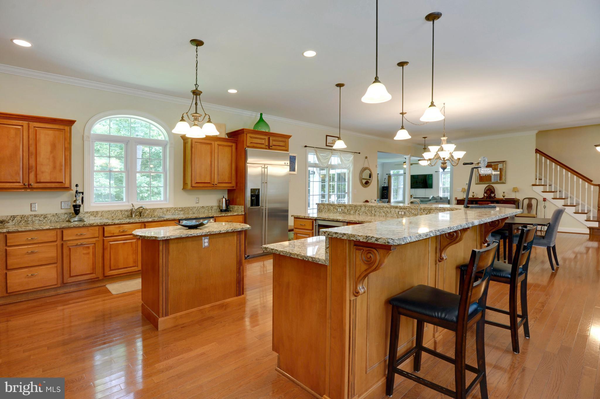 WHITE PLAINS - Residential