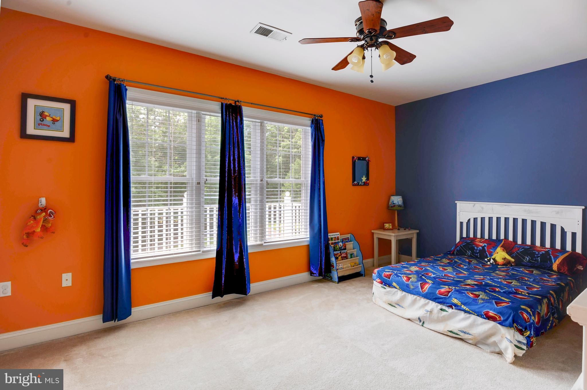 WHITE PLAINS - Residential