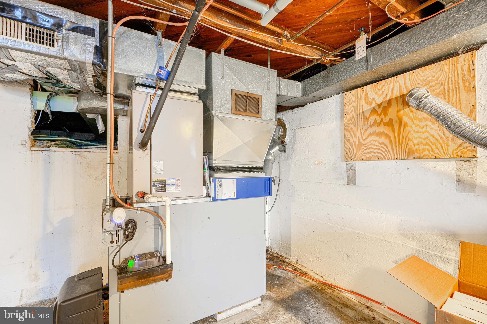 HILLENDALE PARK - Residential