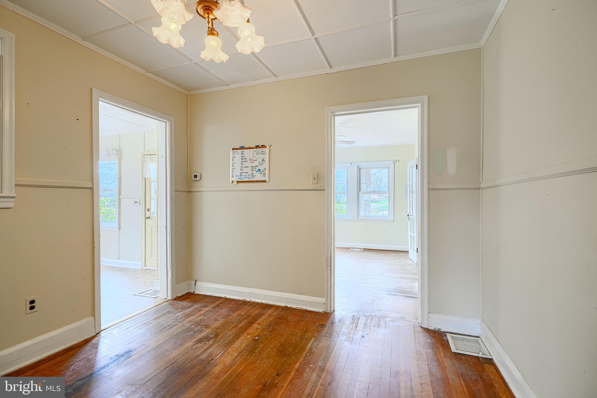 HILLENDALE PARK - Residential