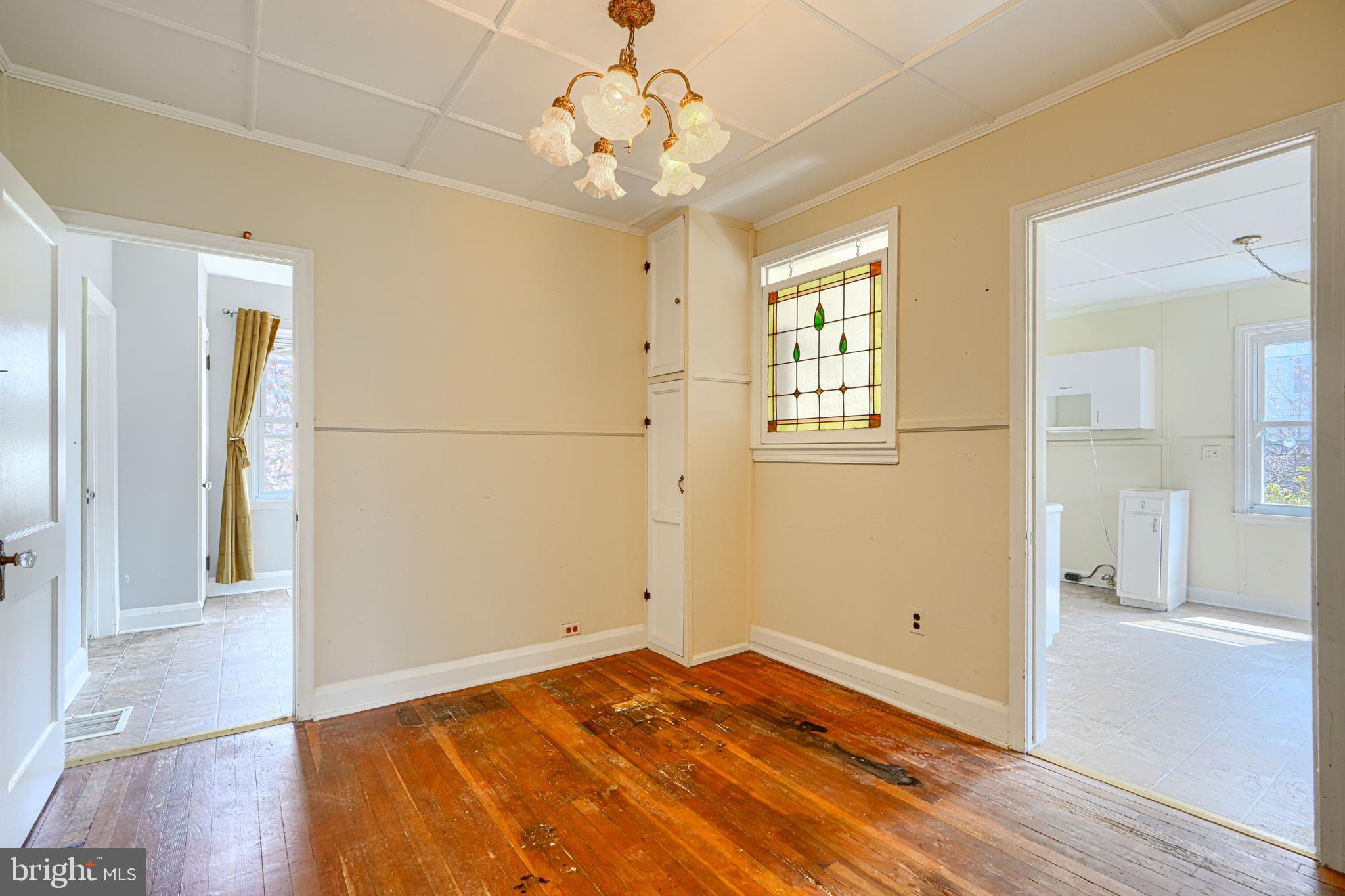 HILLENDALE PARK - Residential