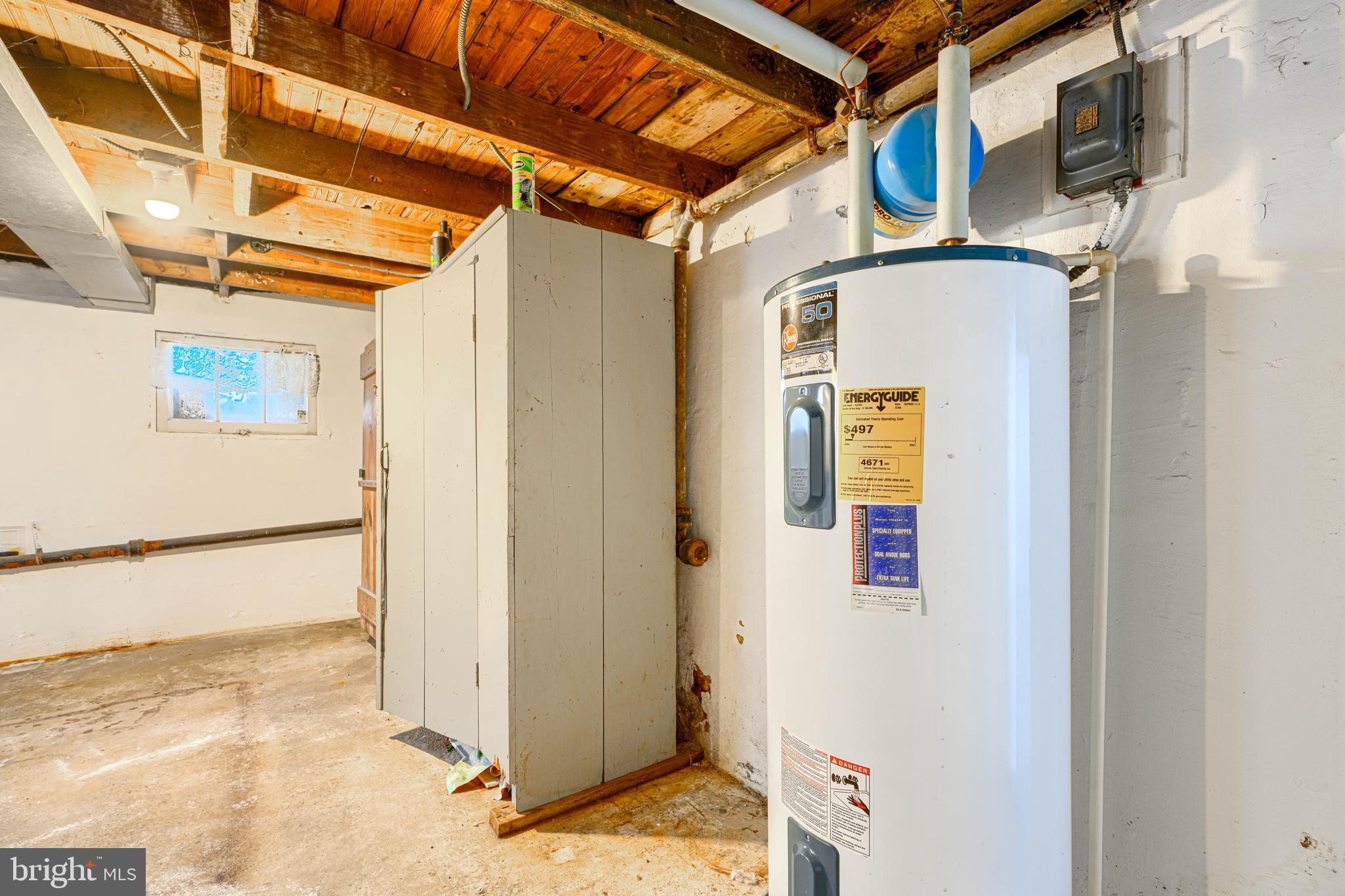 HILLENDALE PARK - Residential