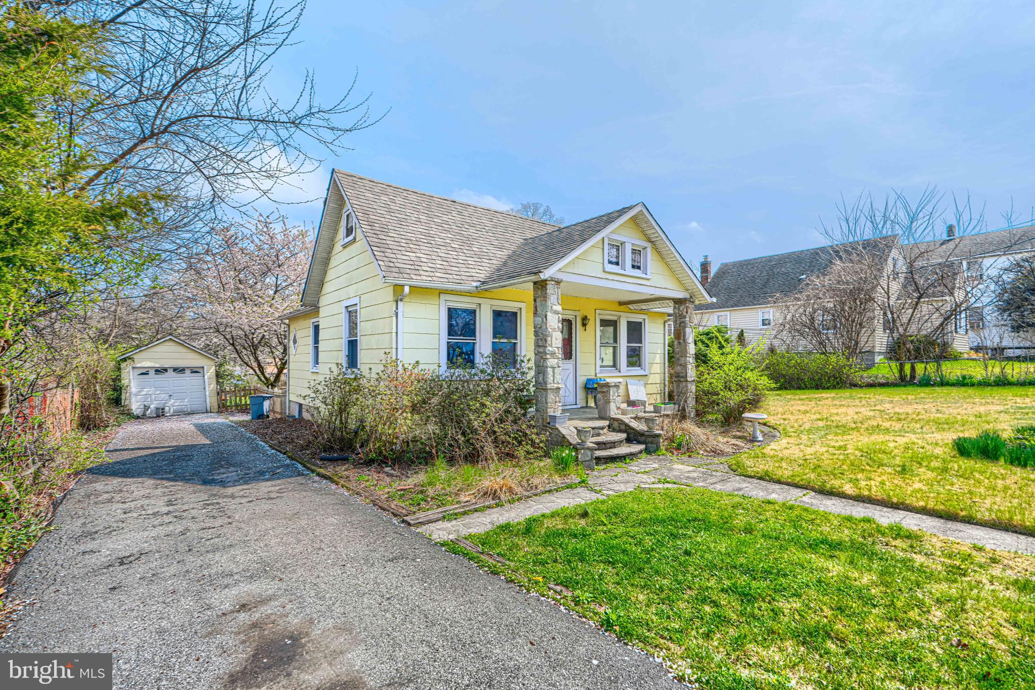 HILLENDALE PARK - Residential