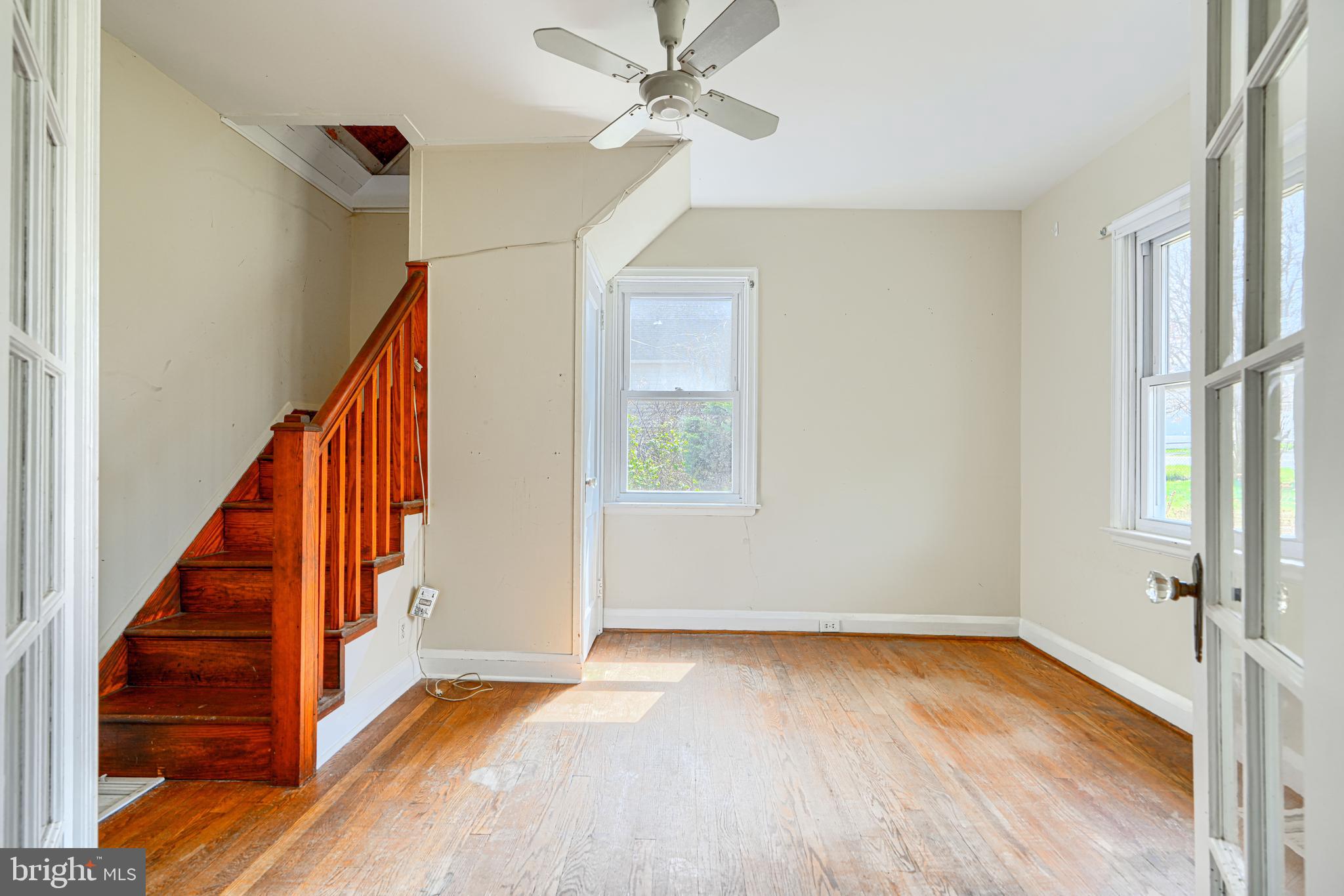 HILLENDALE PARK - Residential