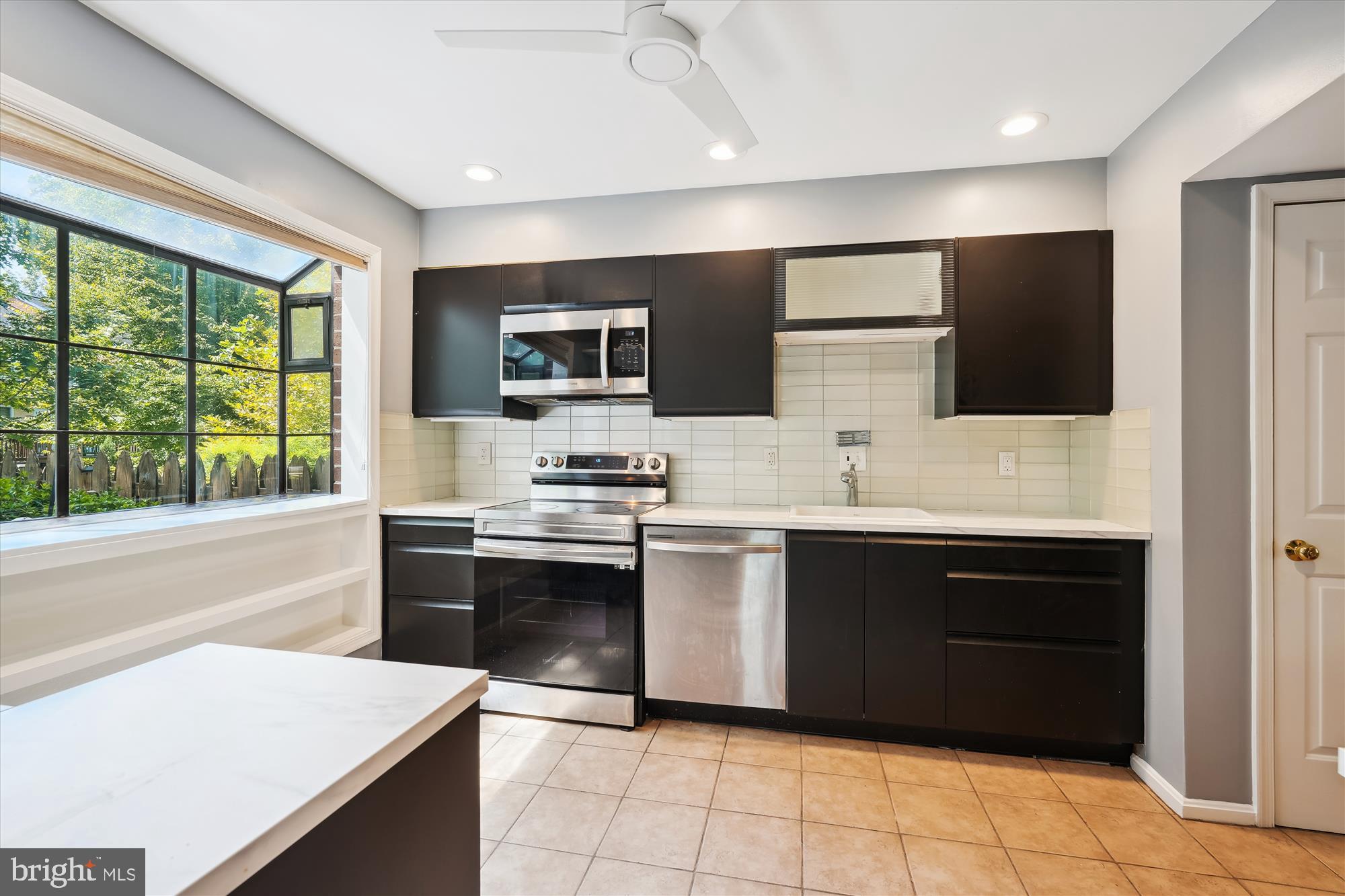 STRATTON COMMONS - Residential