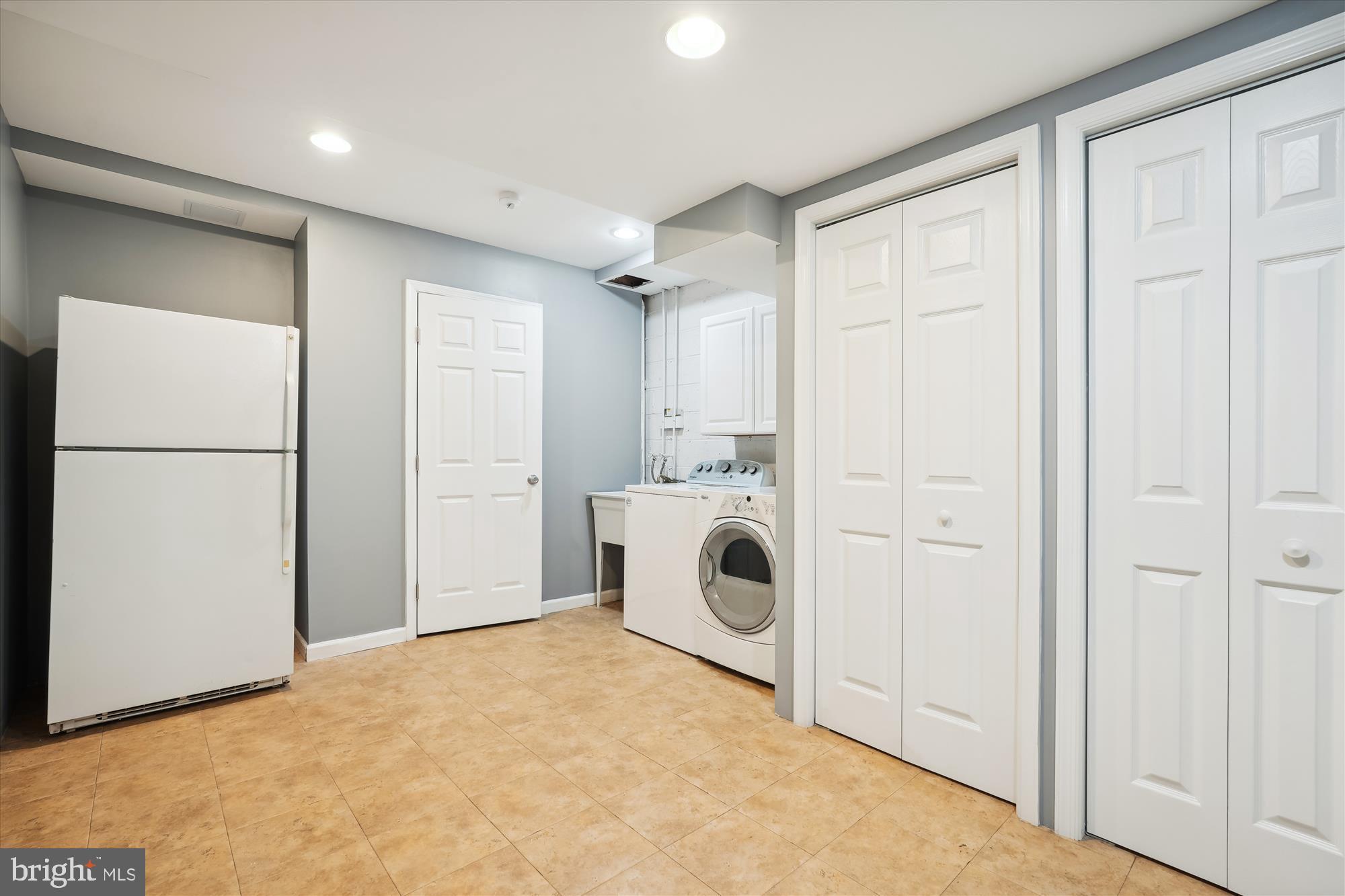 STRATTON COMMONS - Residential