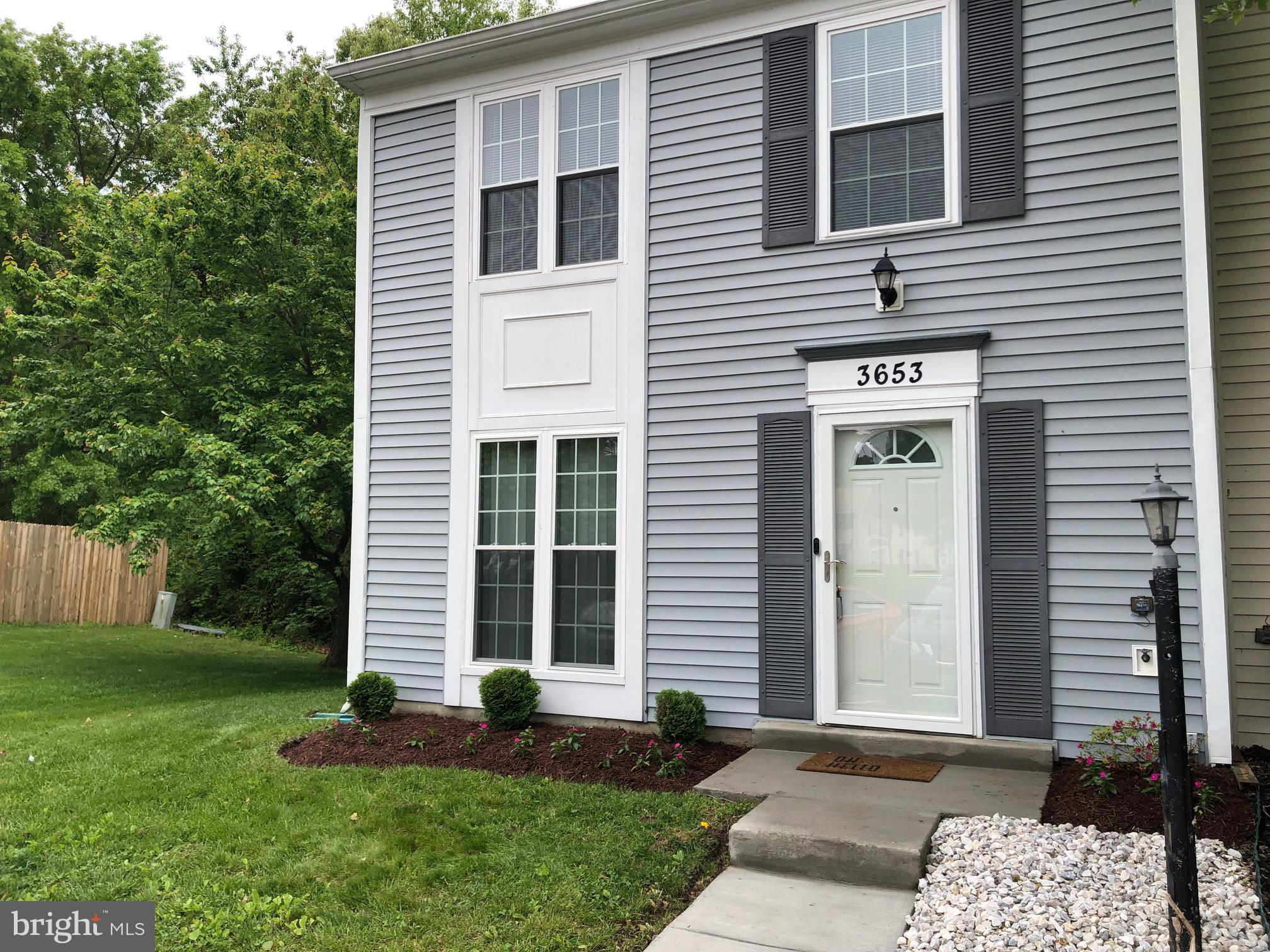 ST CHARLES HUNTINGTON - Residential