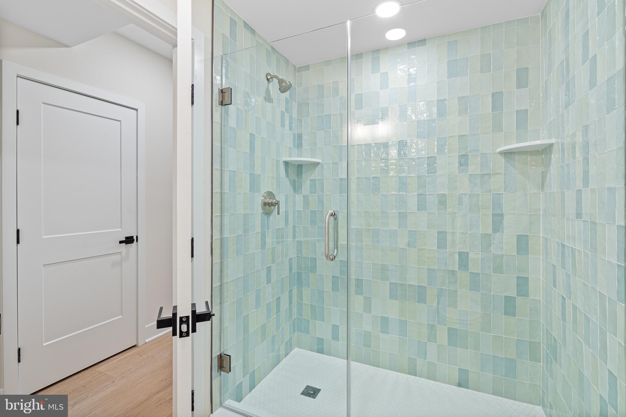 NEWTOWN ESTATES - Residential