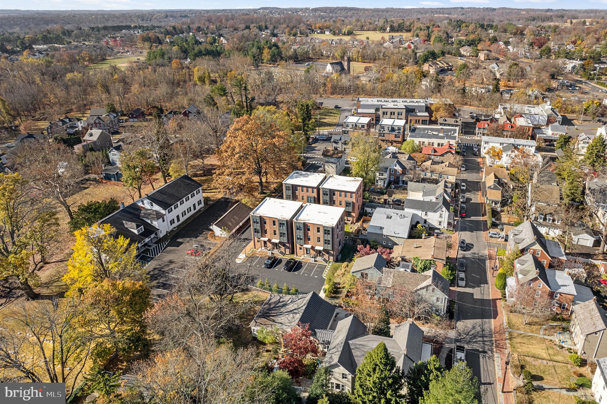 NEWTOWN ESTATES - Residential