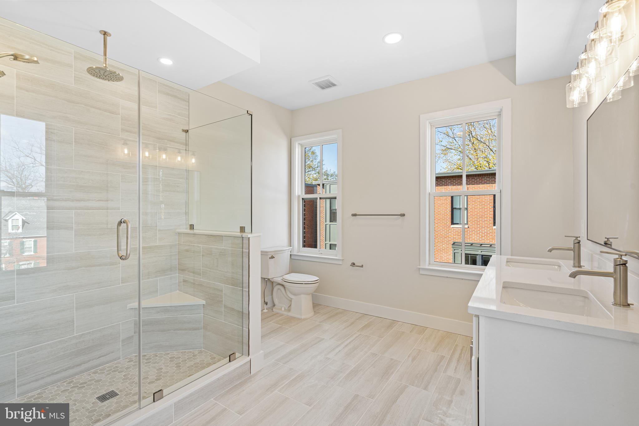 NEWTOWN ESTATES - Residential