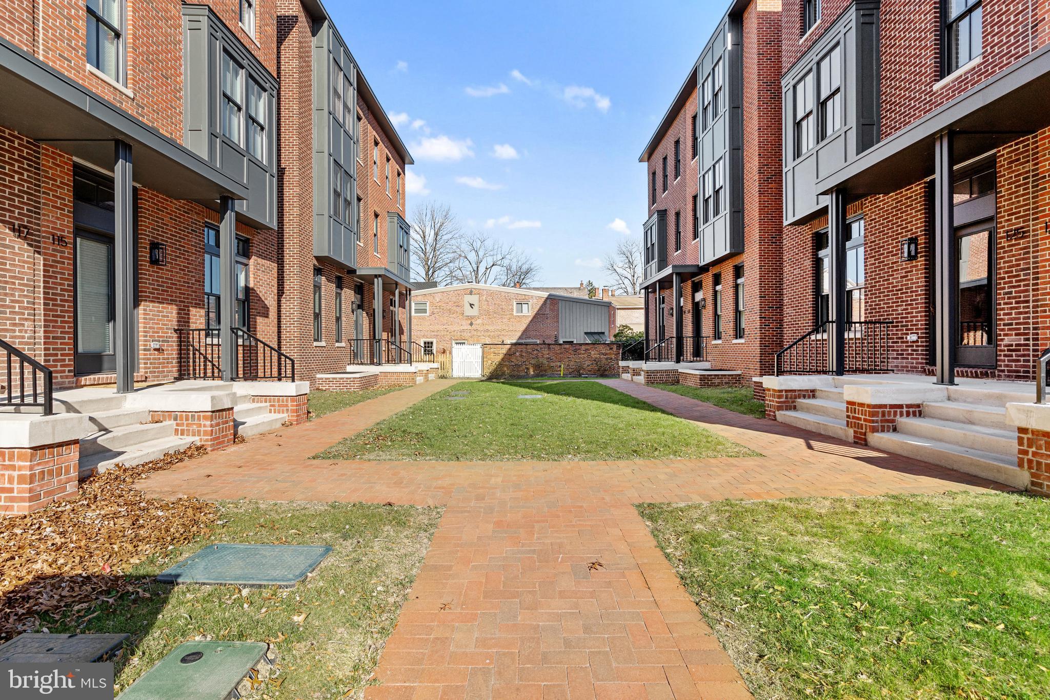 NEWTOWN ESTATES - Residential