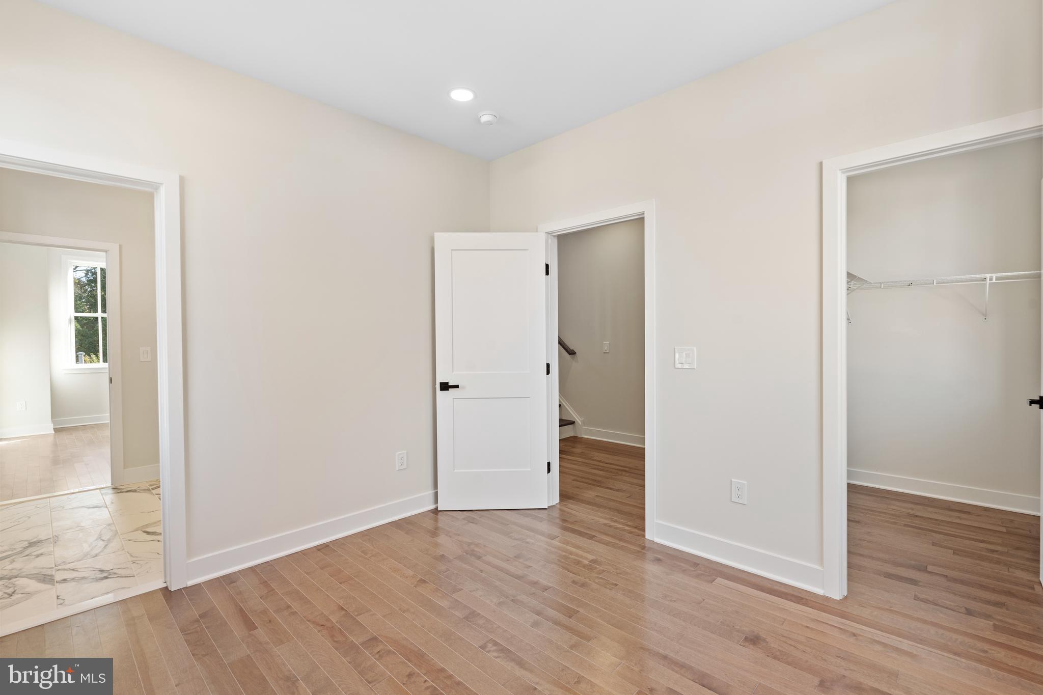 NEWTOWN ESTATES - Residential