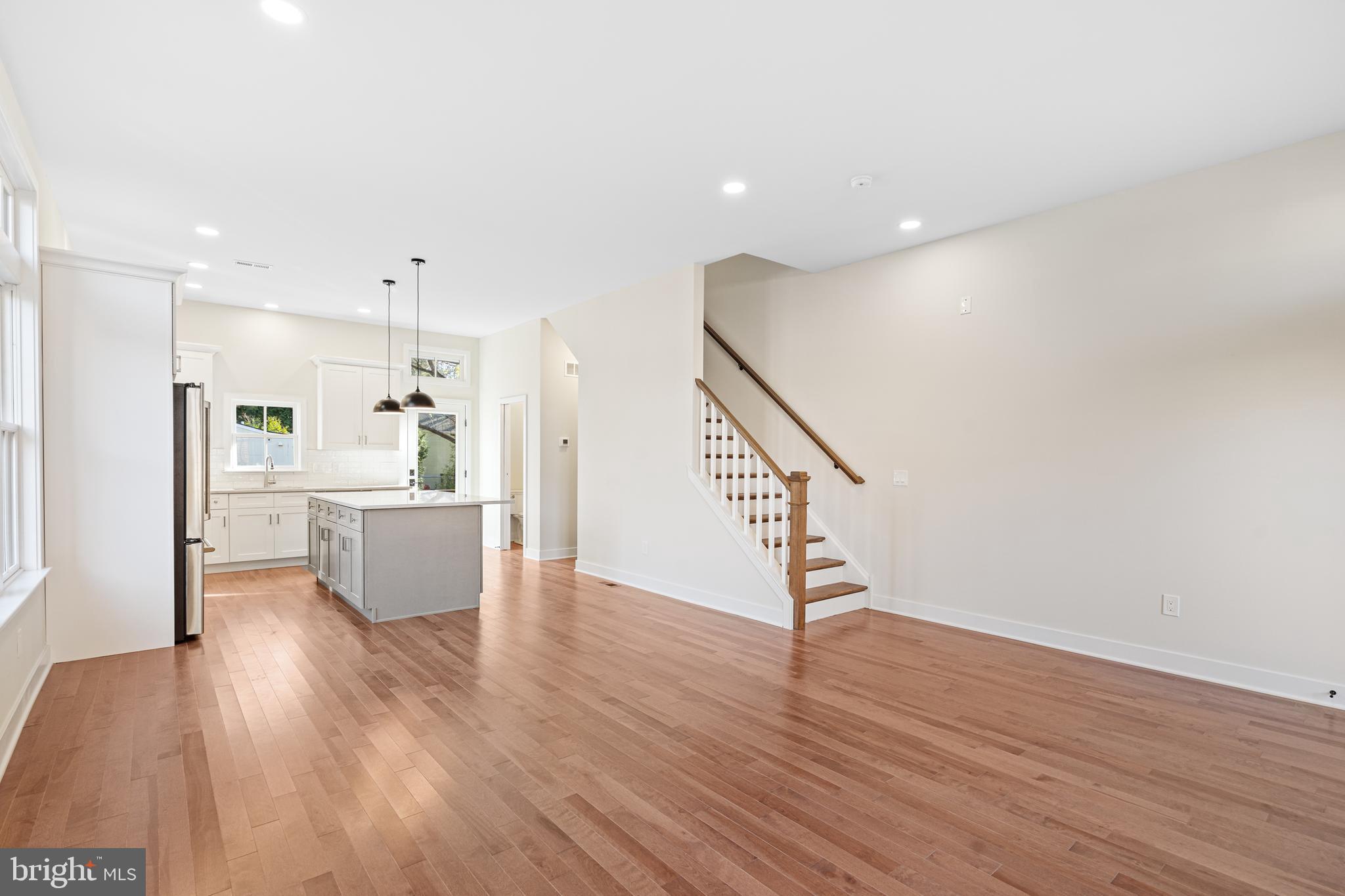 NEWTOWN ESTATES - Residential