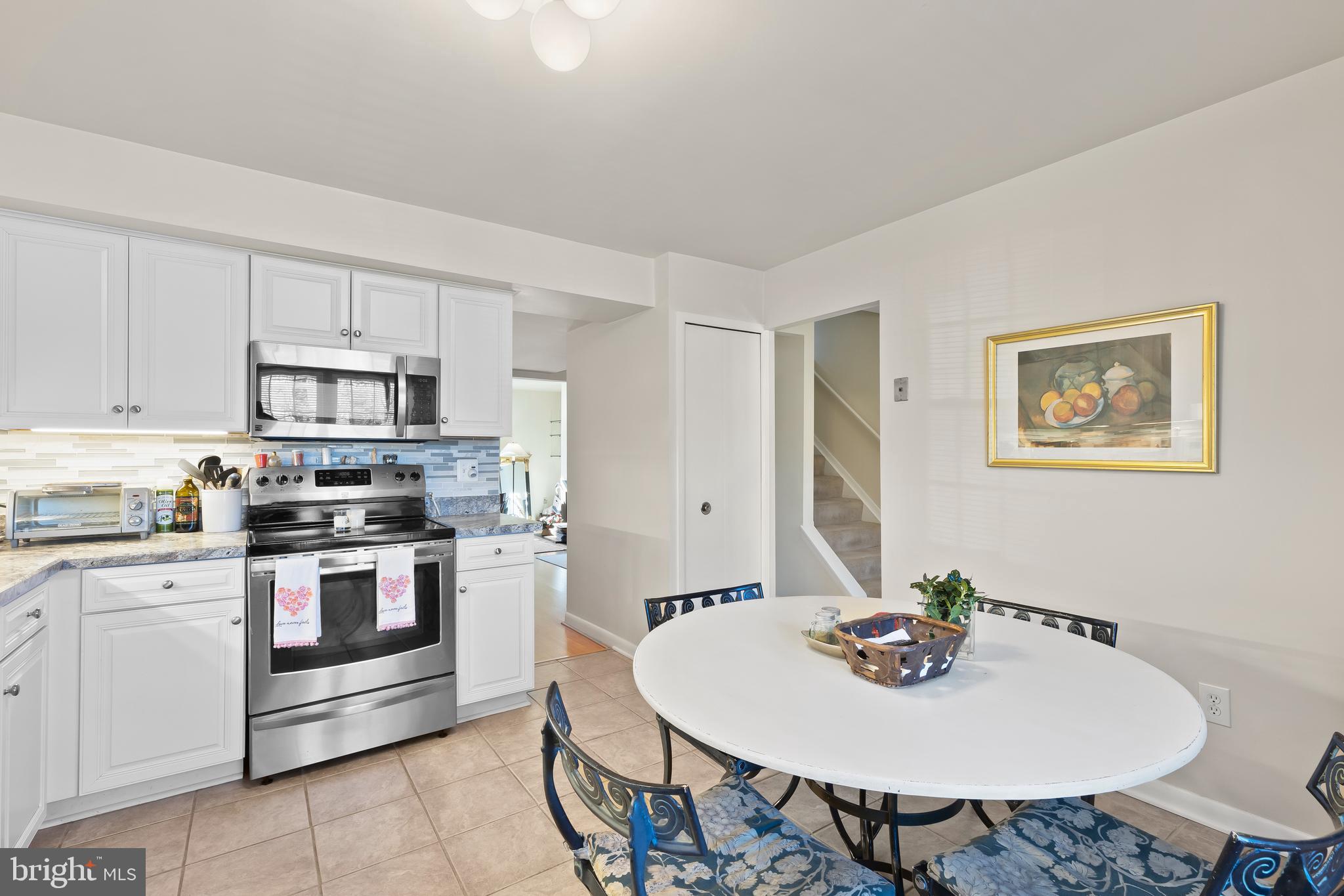 MAYS CHAPEL VILLAGE - Residential