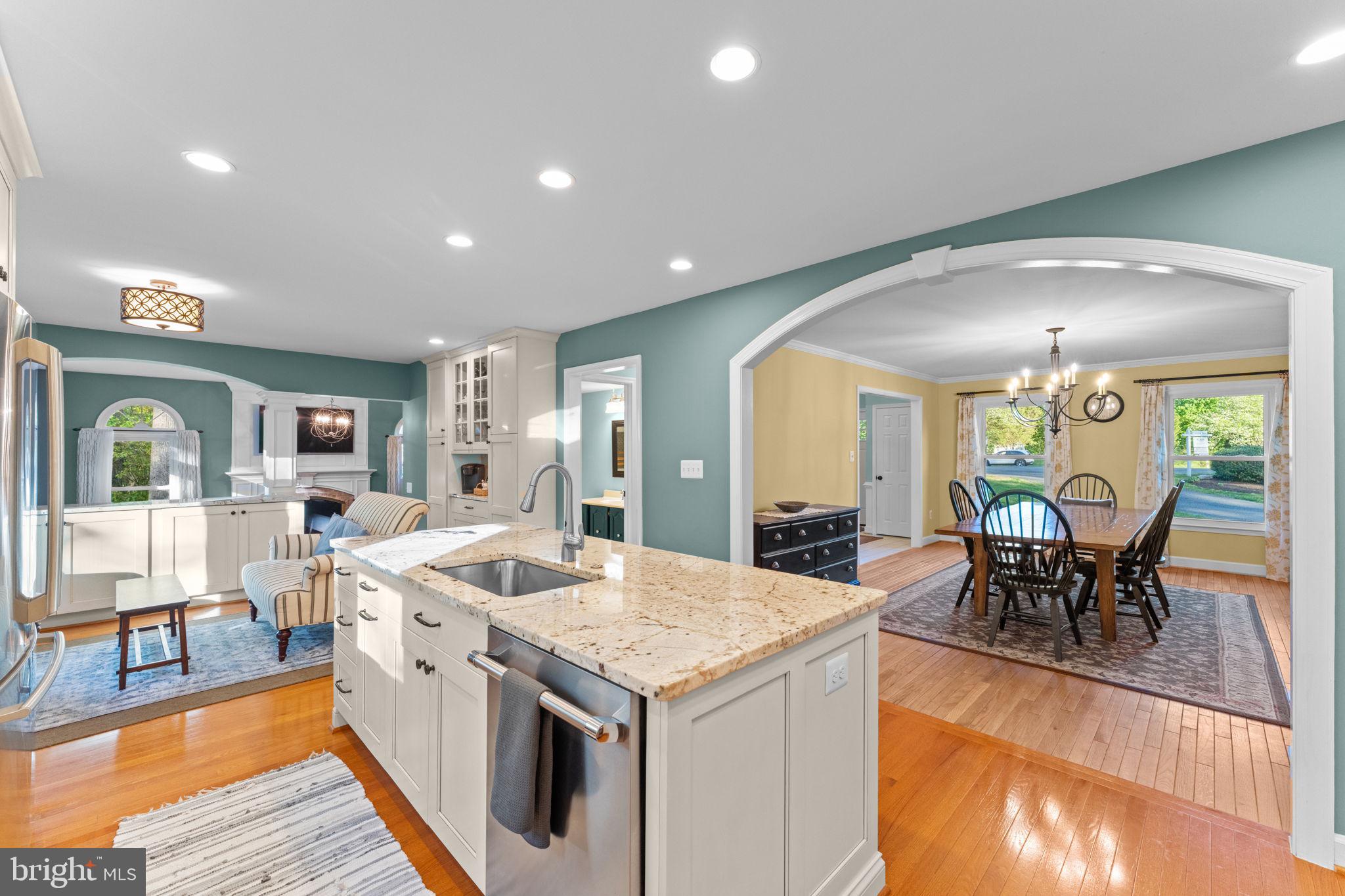 BARTON PLACE - Residential