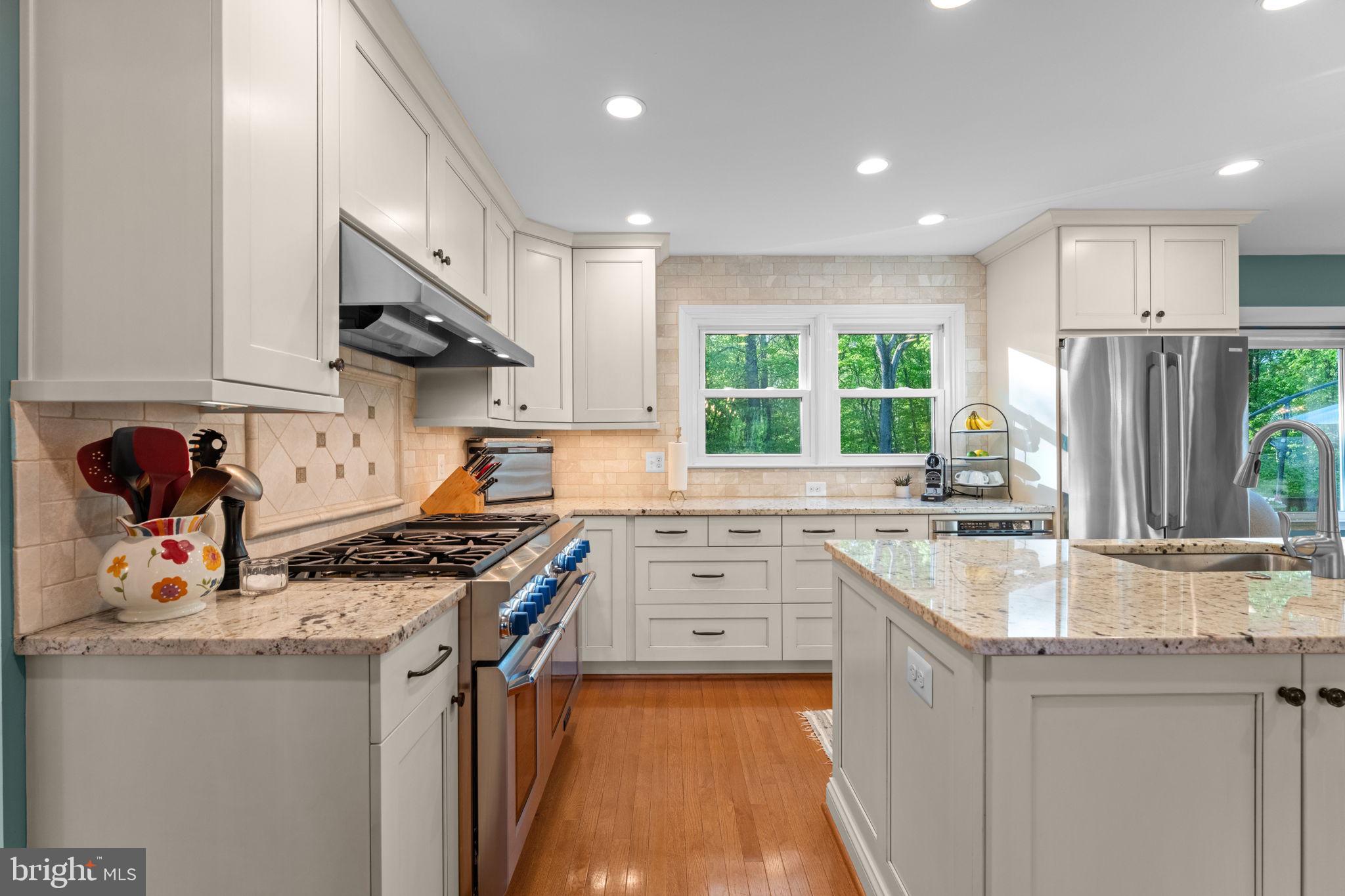 BARTON PLACE - Residential