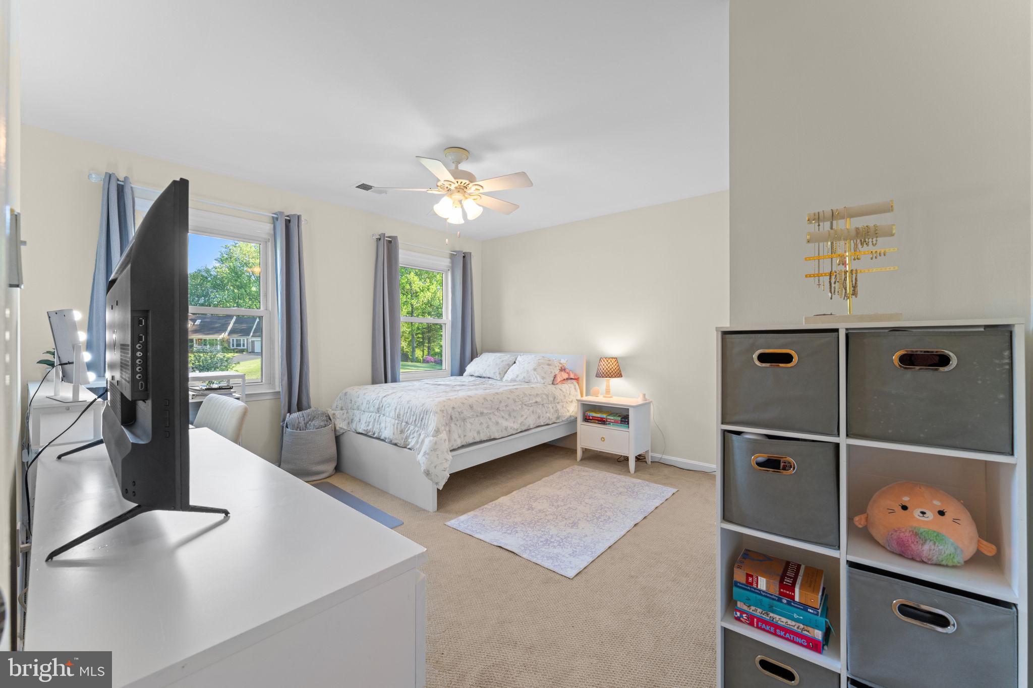 BARTON PLACE - Residential