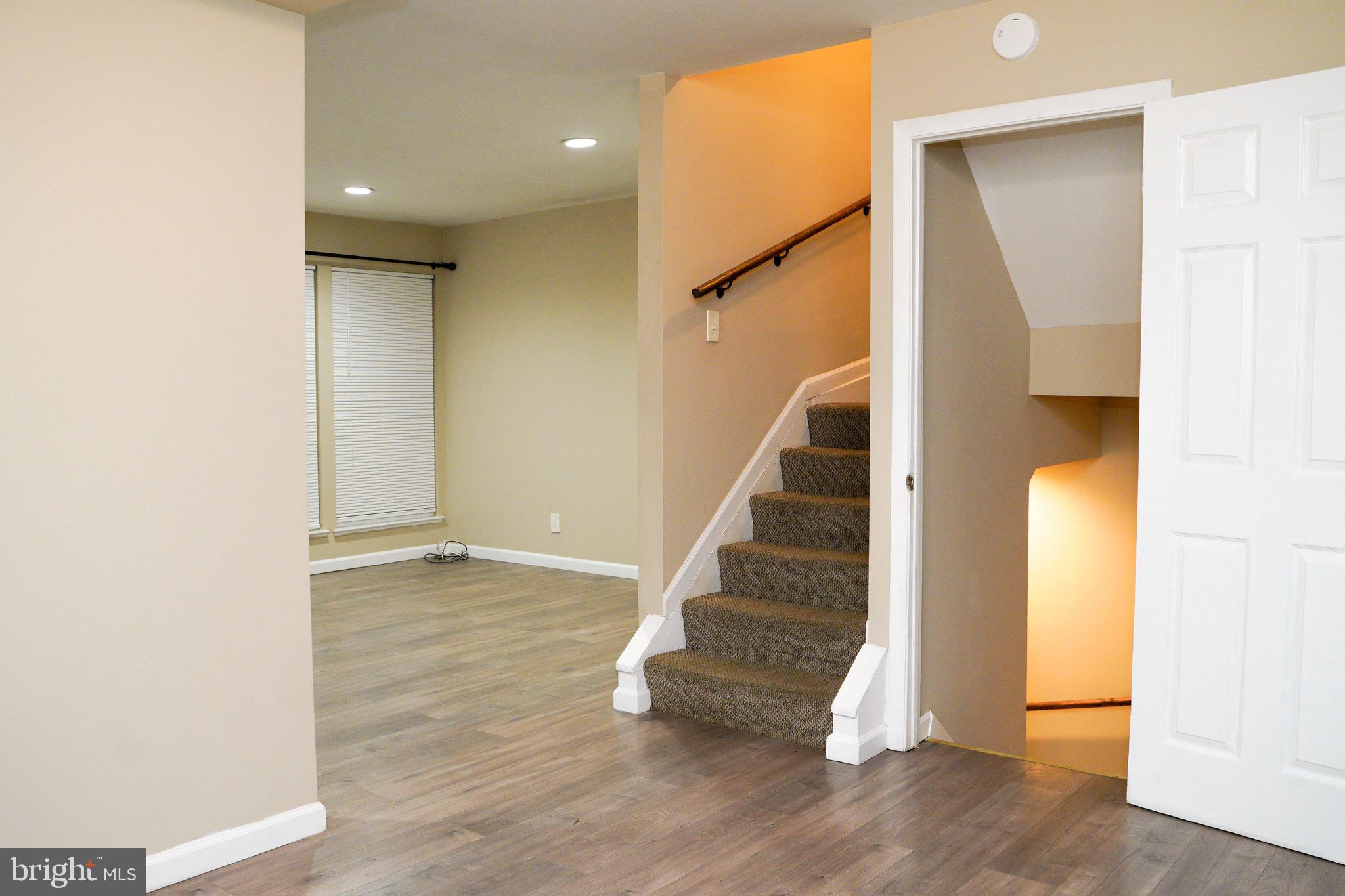 TWELVE TREES - Residential