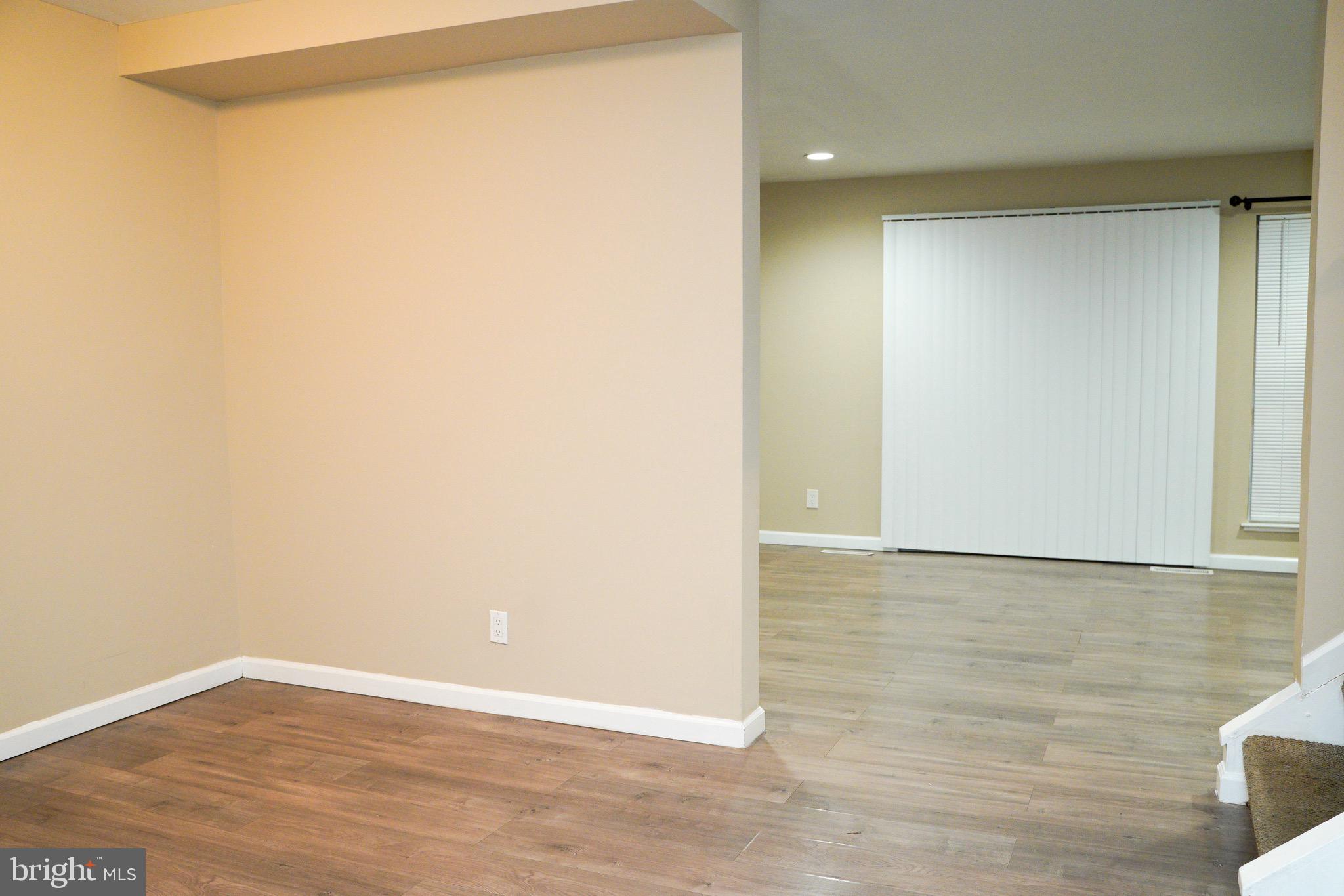 TWELVE TREES - Residential