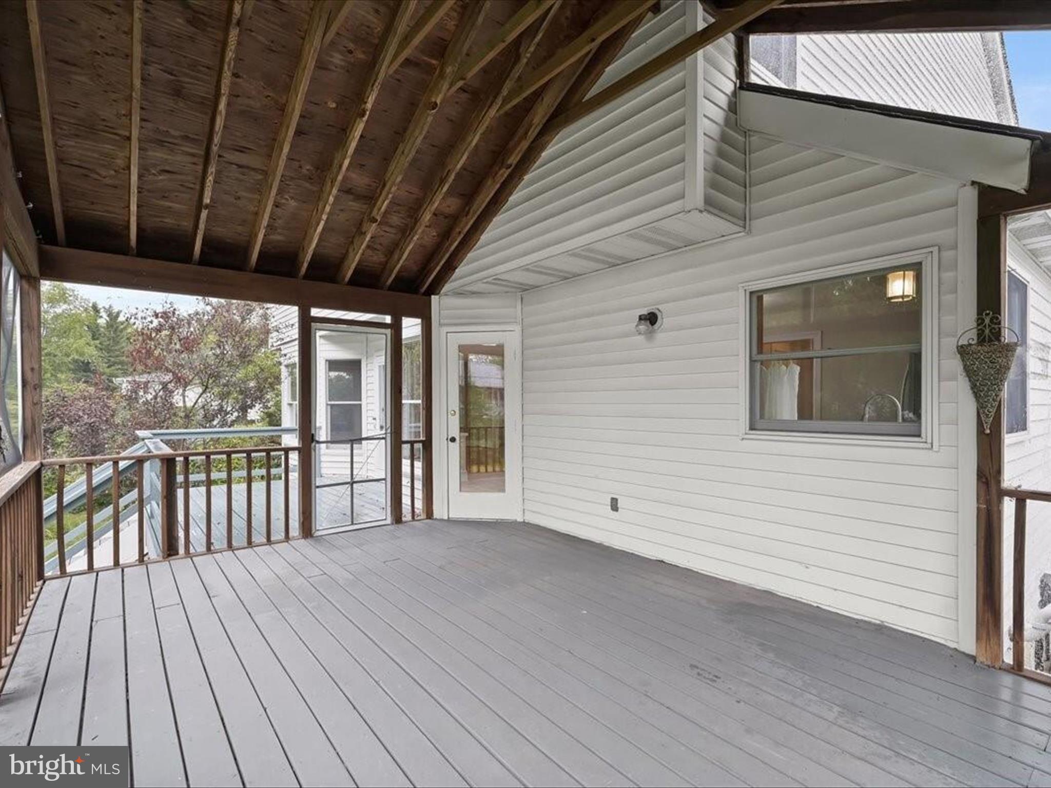 SUMMIT PARK - Residential