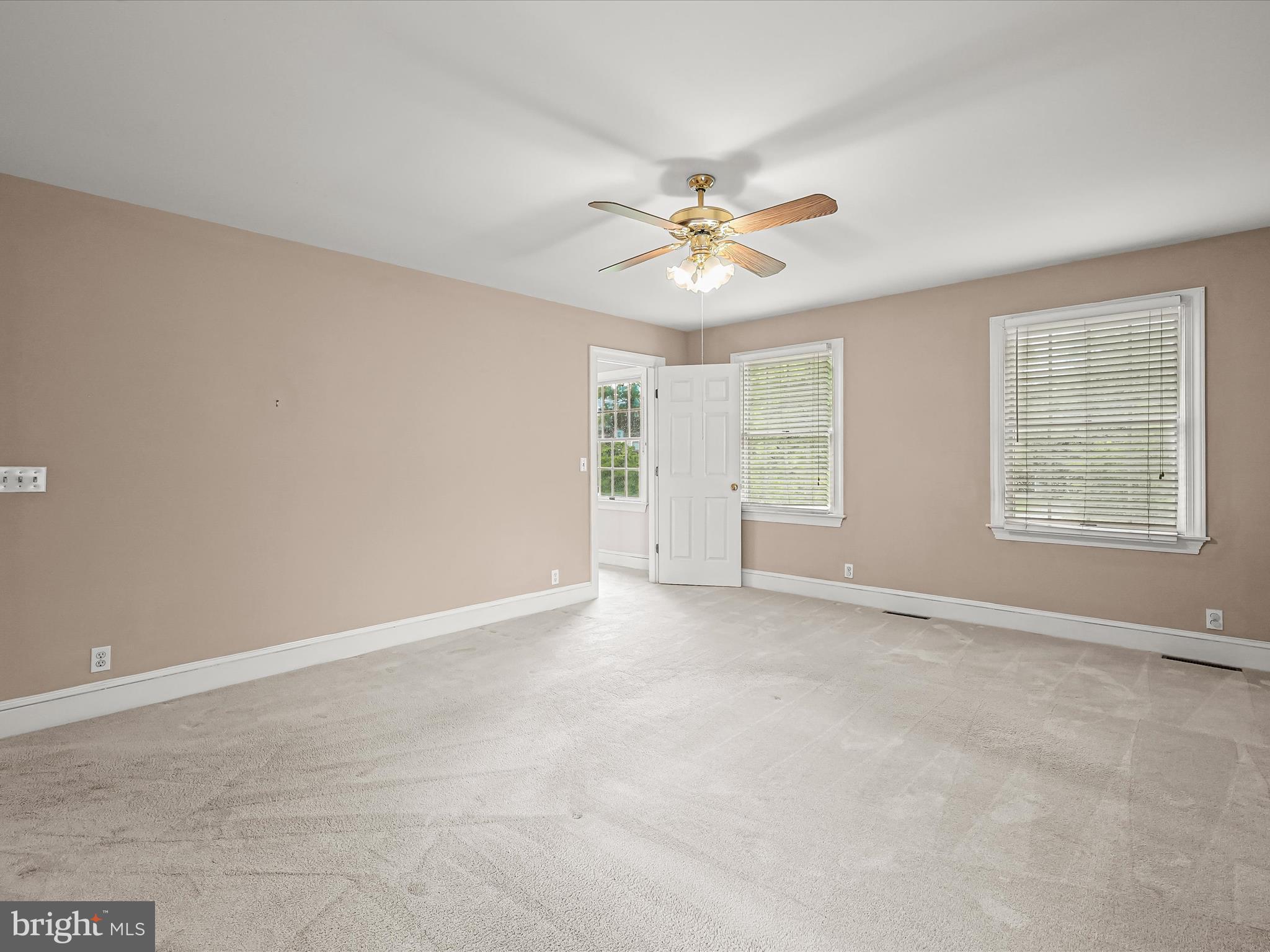 SUMMIT PARK - Residential