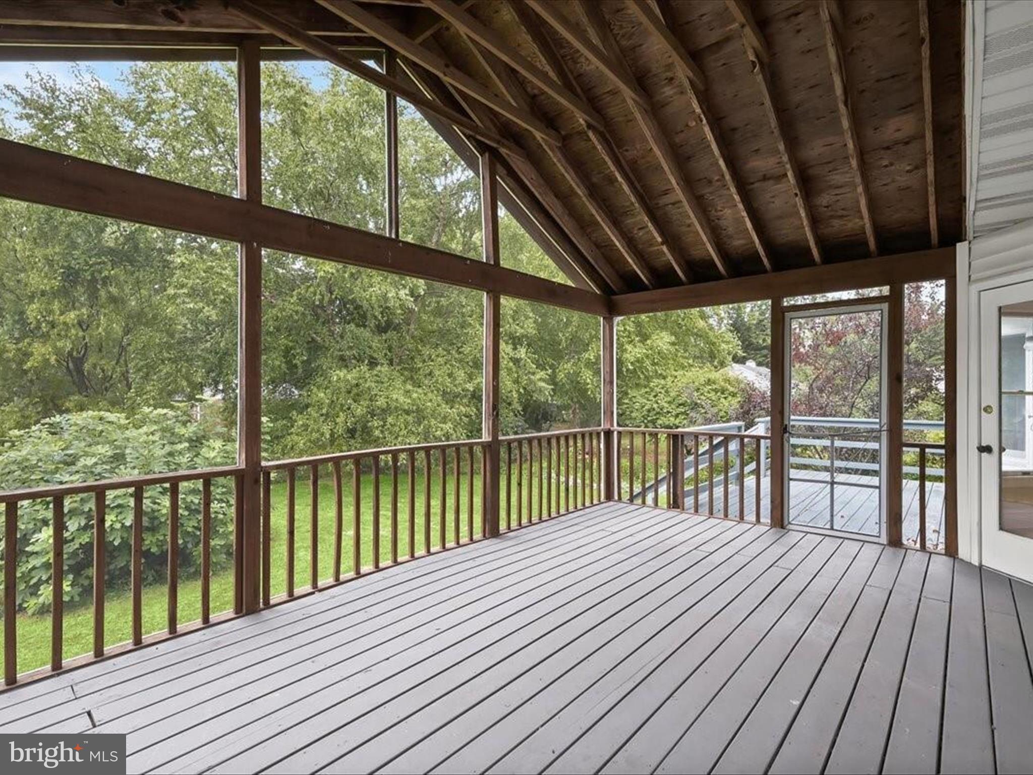 SUMMIT PARK - Residential