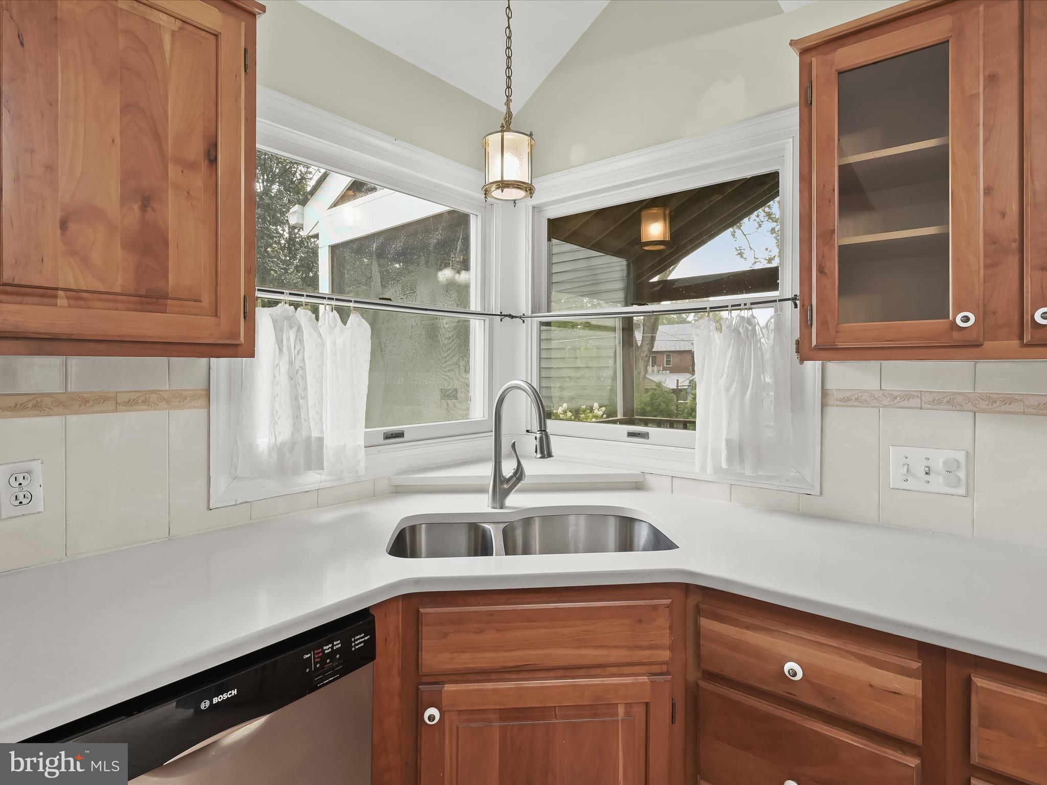 SUMMIT PARK - Residential