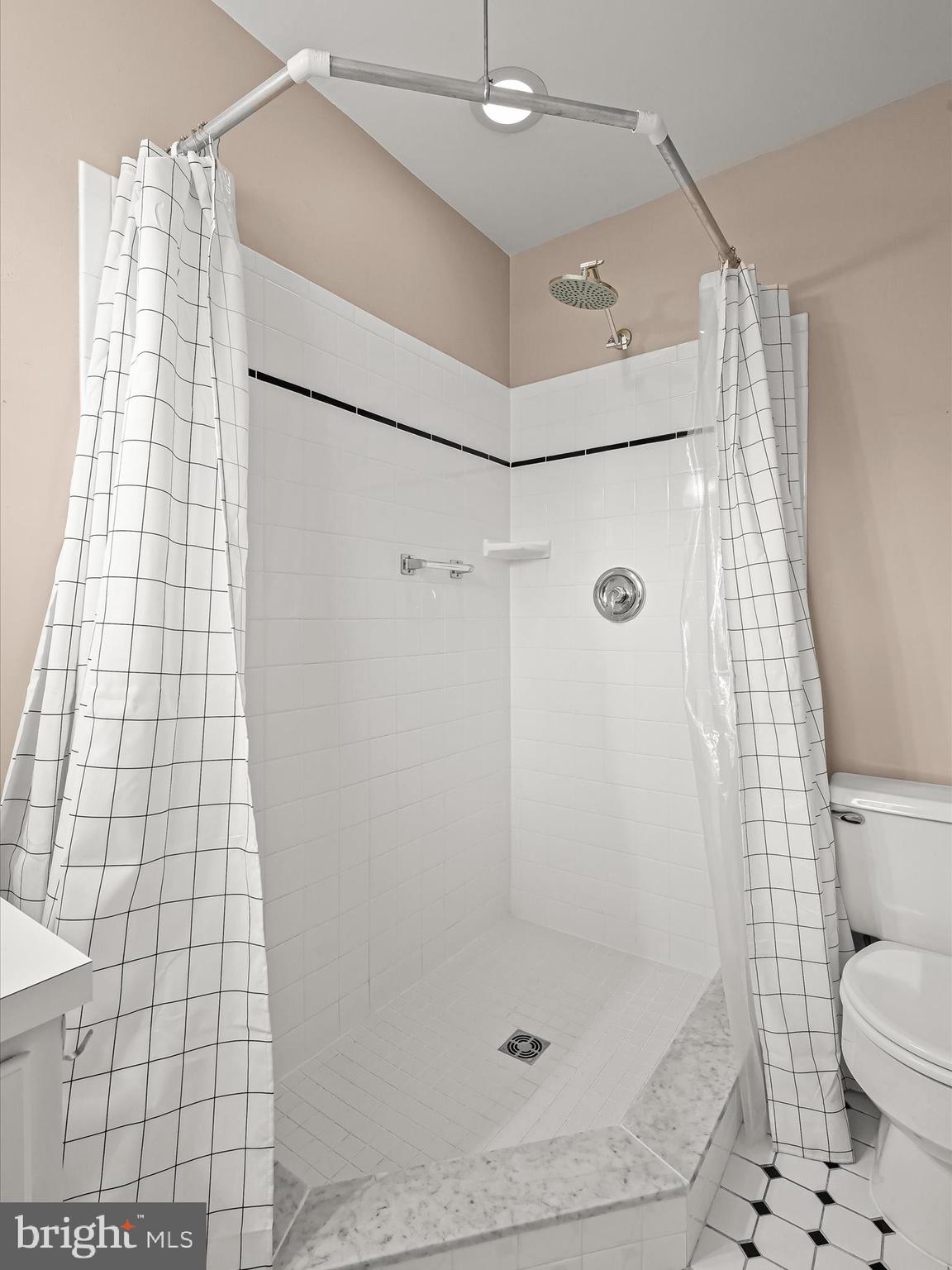 SUMMIT PARK - Residential