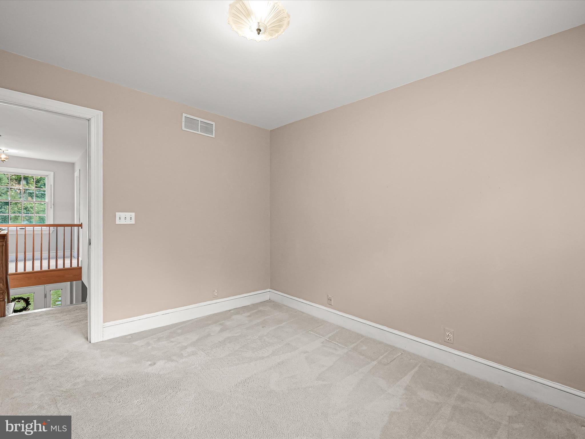 SUMMIT PARK - Residential