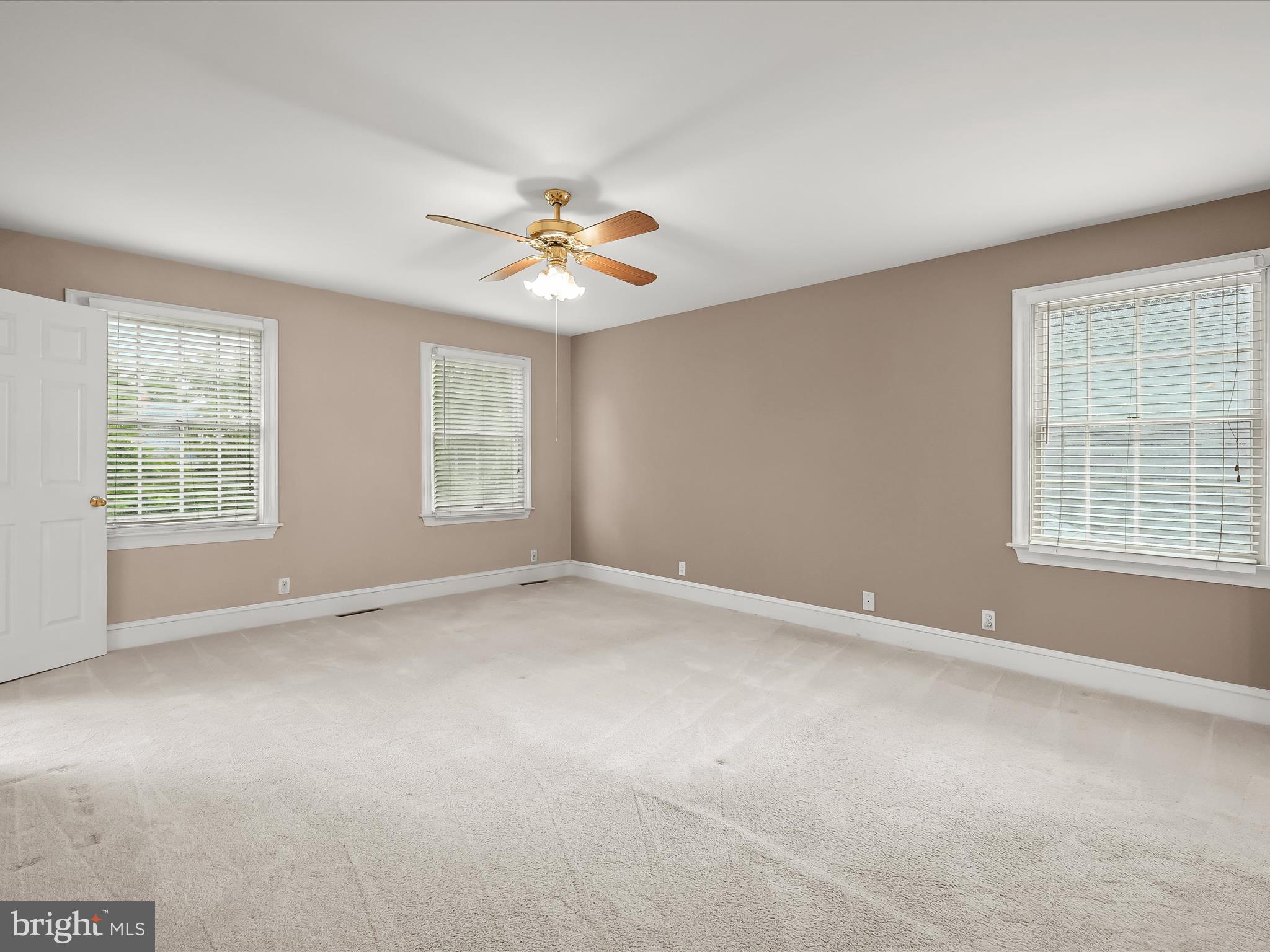 SUMMIT PARK - Residential