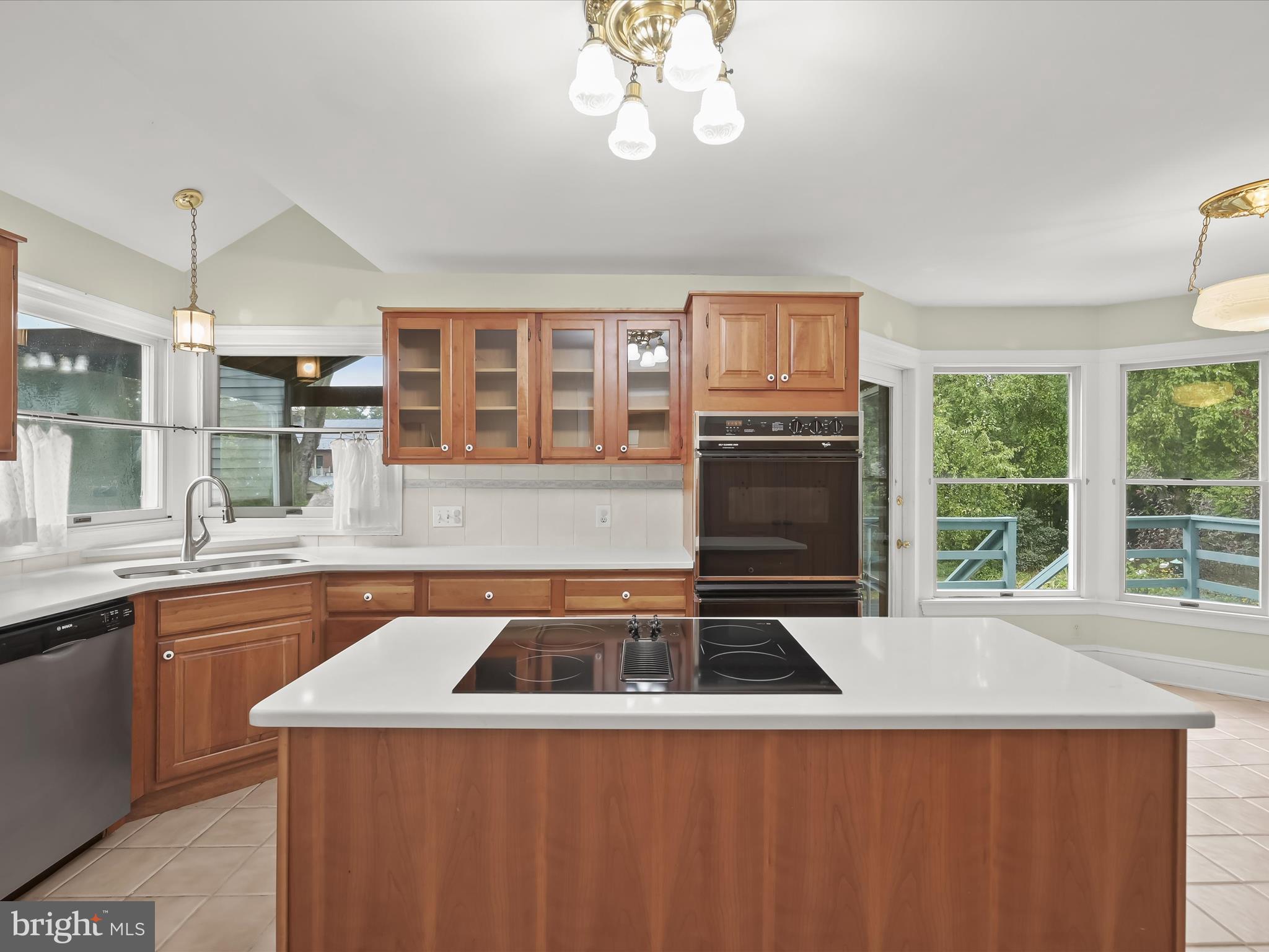 SUMMIT PARK - Residential