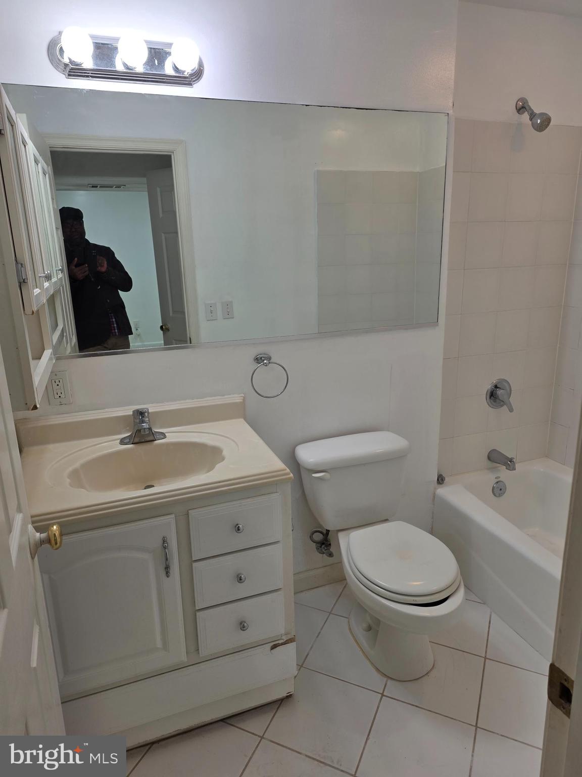 RUSSETT - Residential