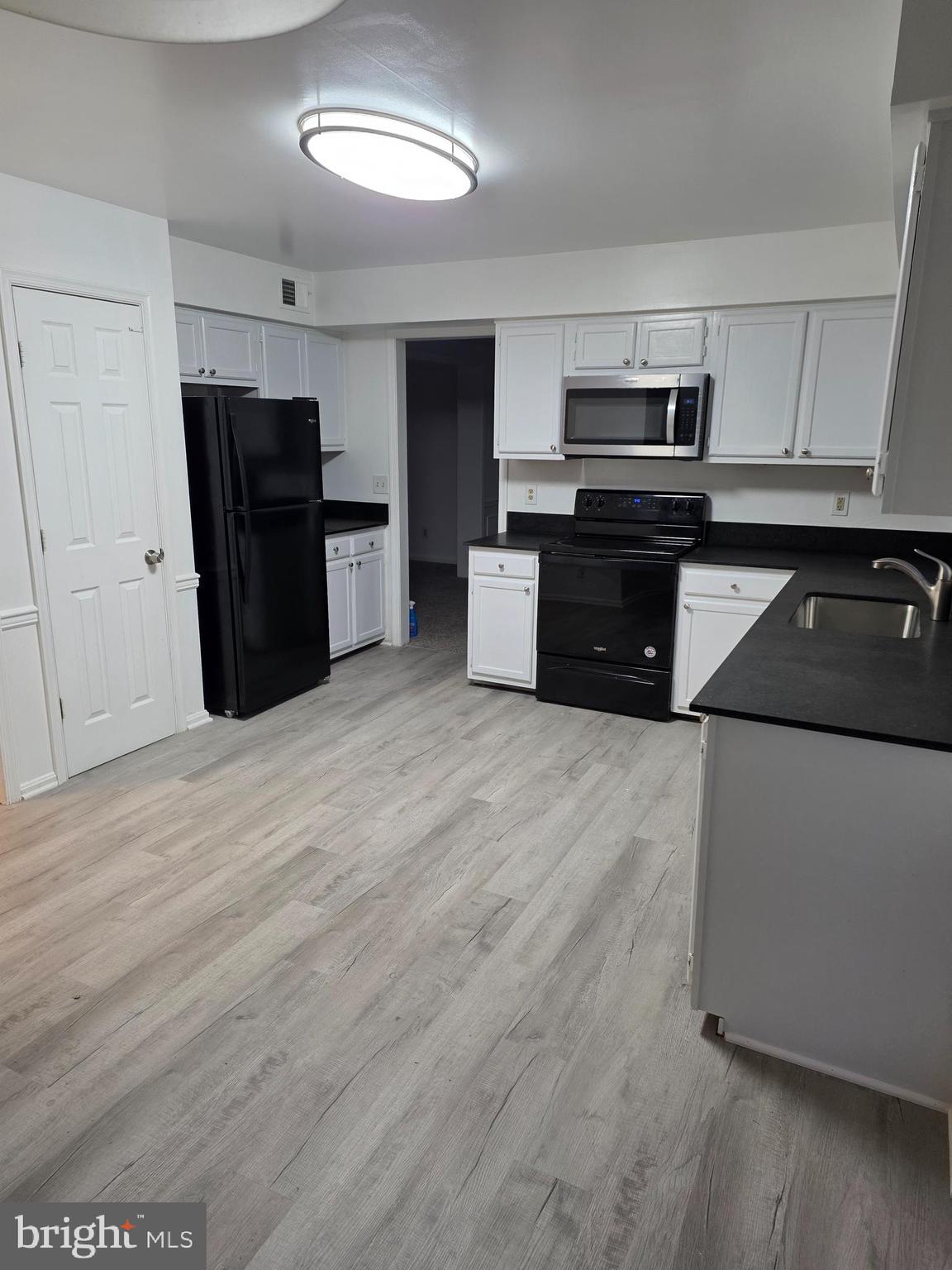 RUSSETT - Residential