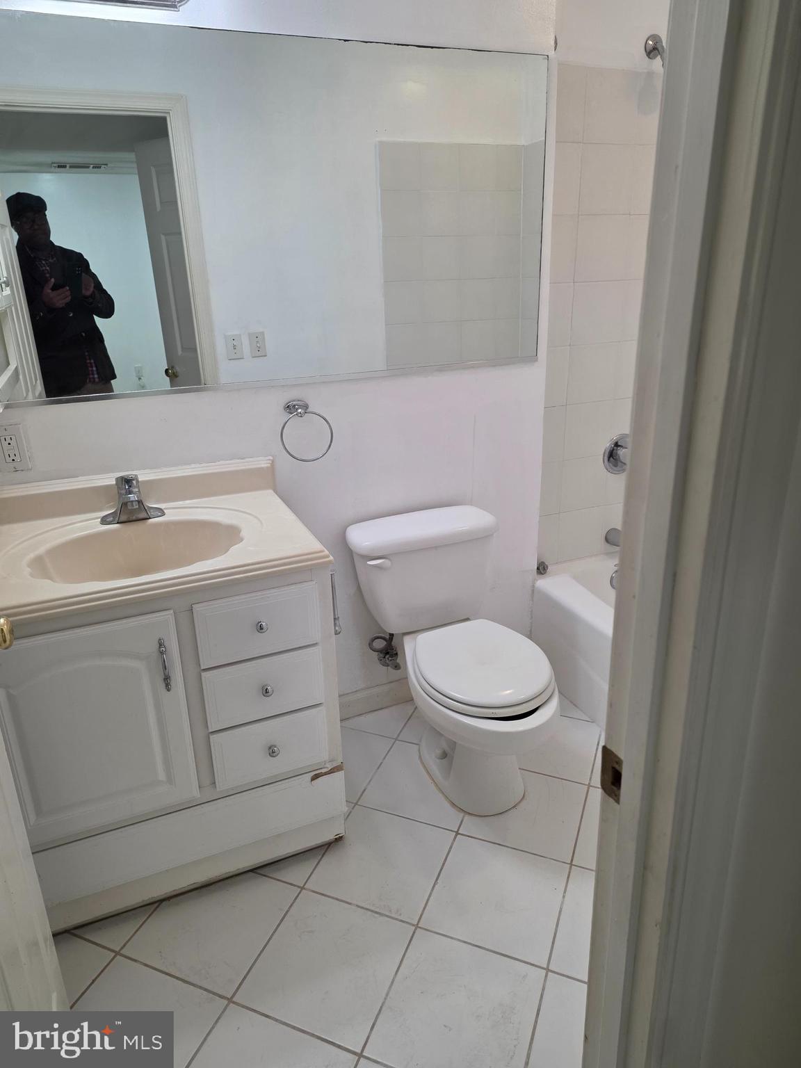 RUSSETT - Residential