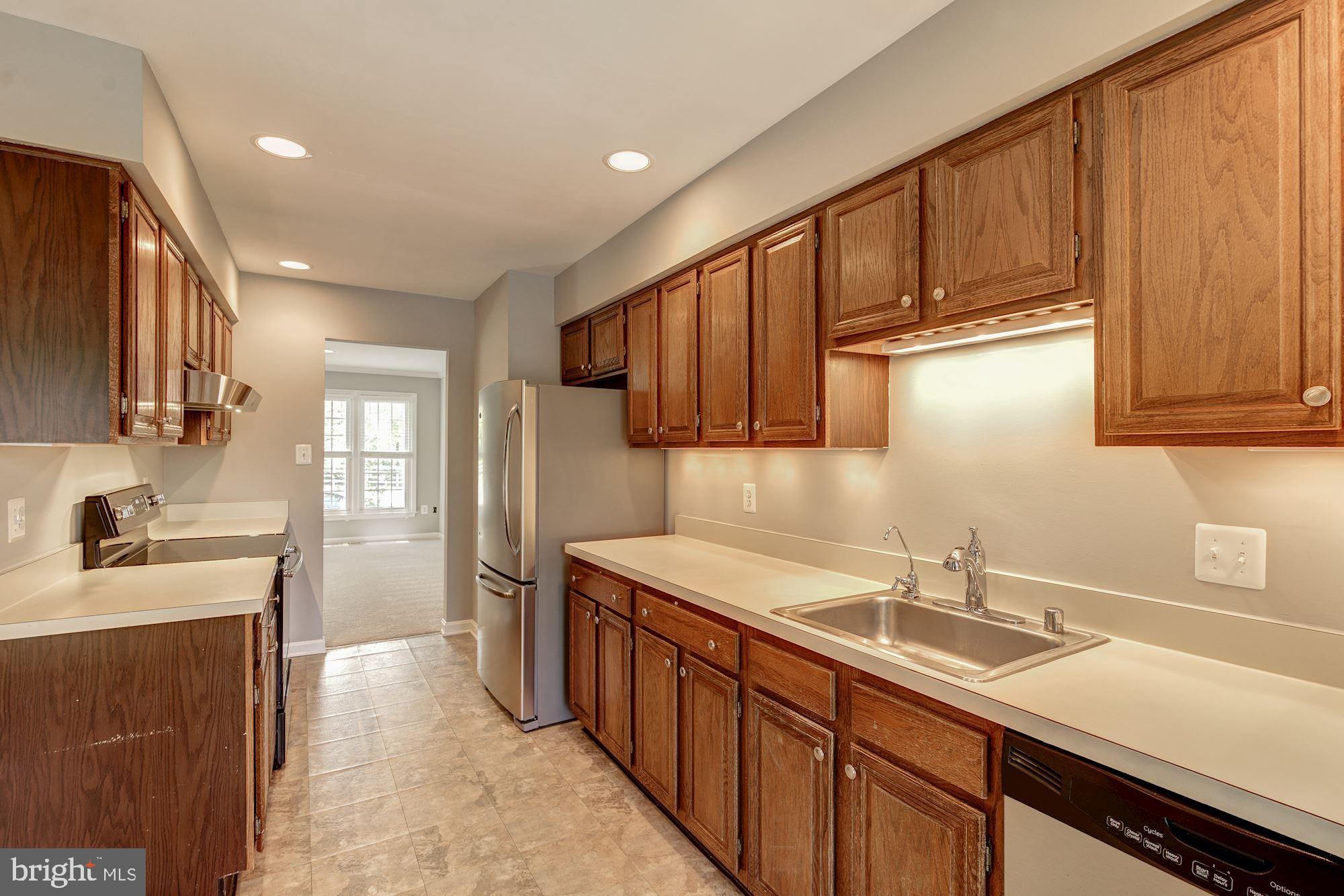 COUNTRY CREEK - Residential